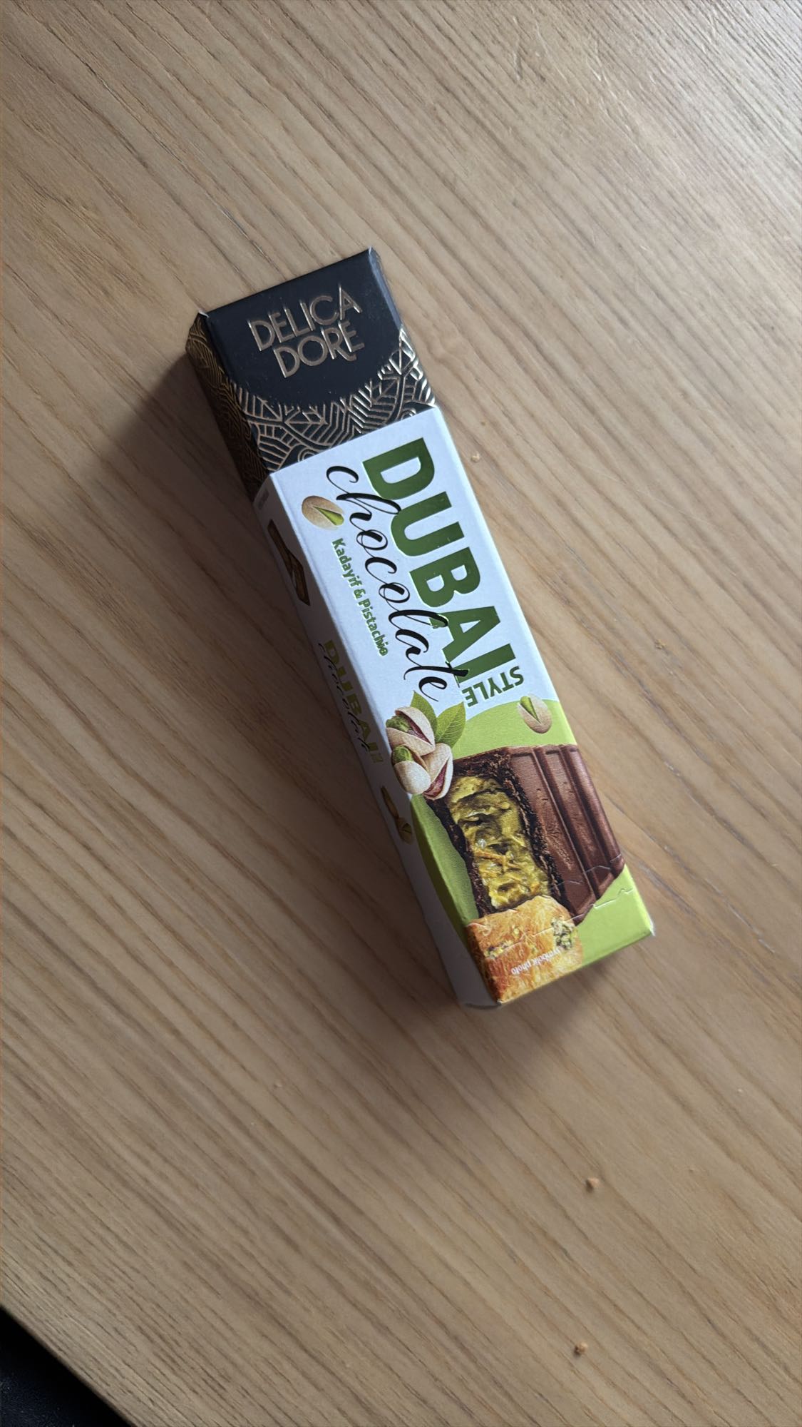 Czekolada z pistacjami