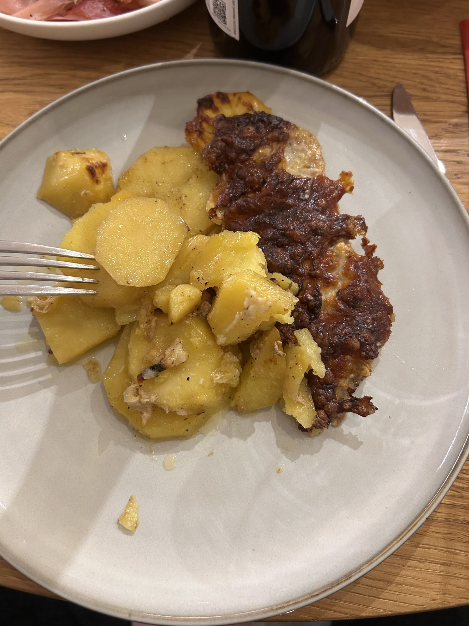 запечённая картошка с сыром