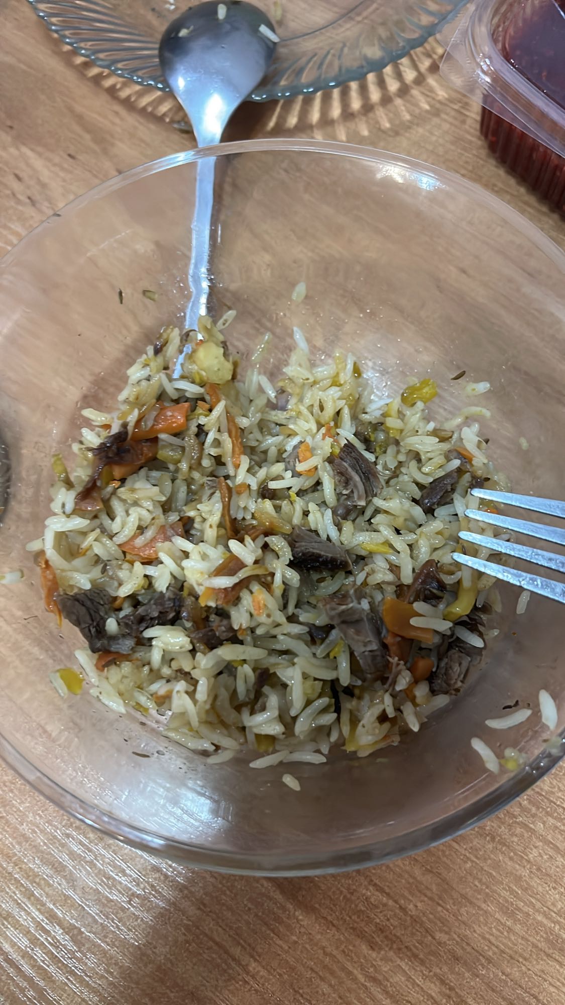 рис с мясом и овощами