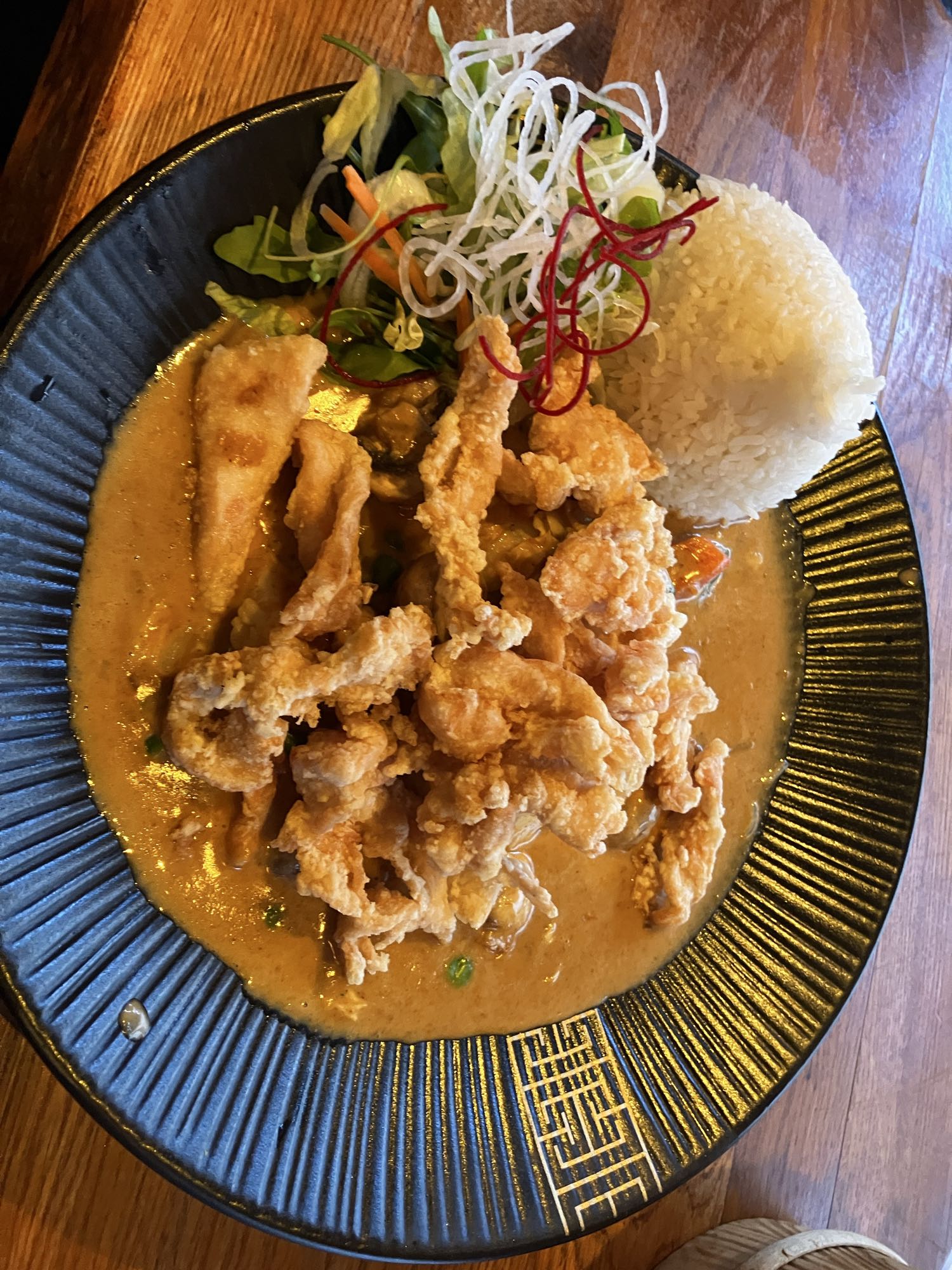 Frango empanado ao curry