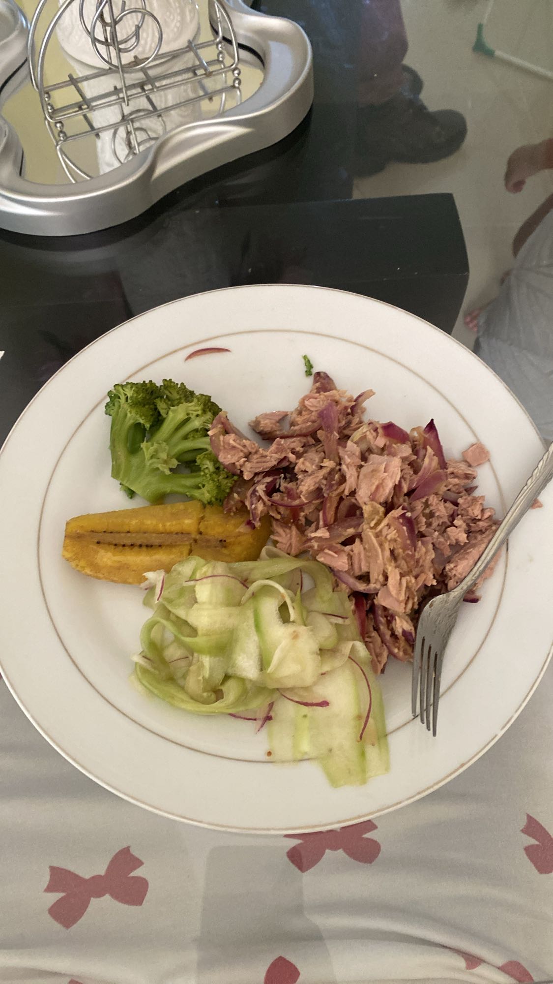 Ensalada de atún y vegetales