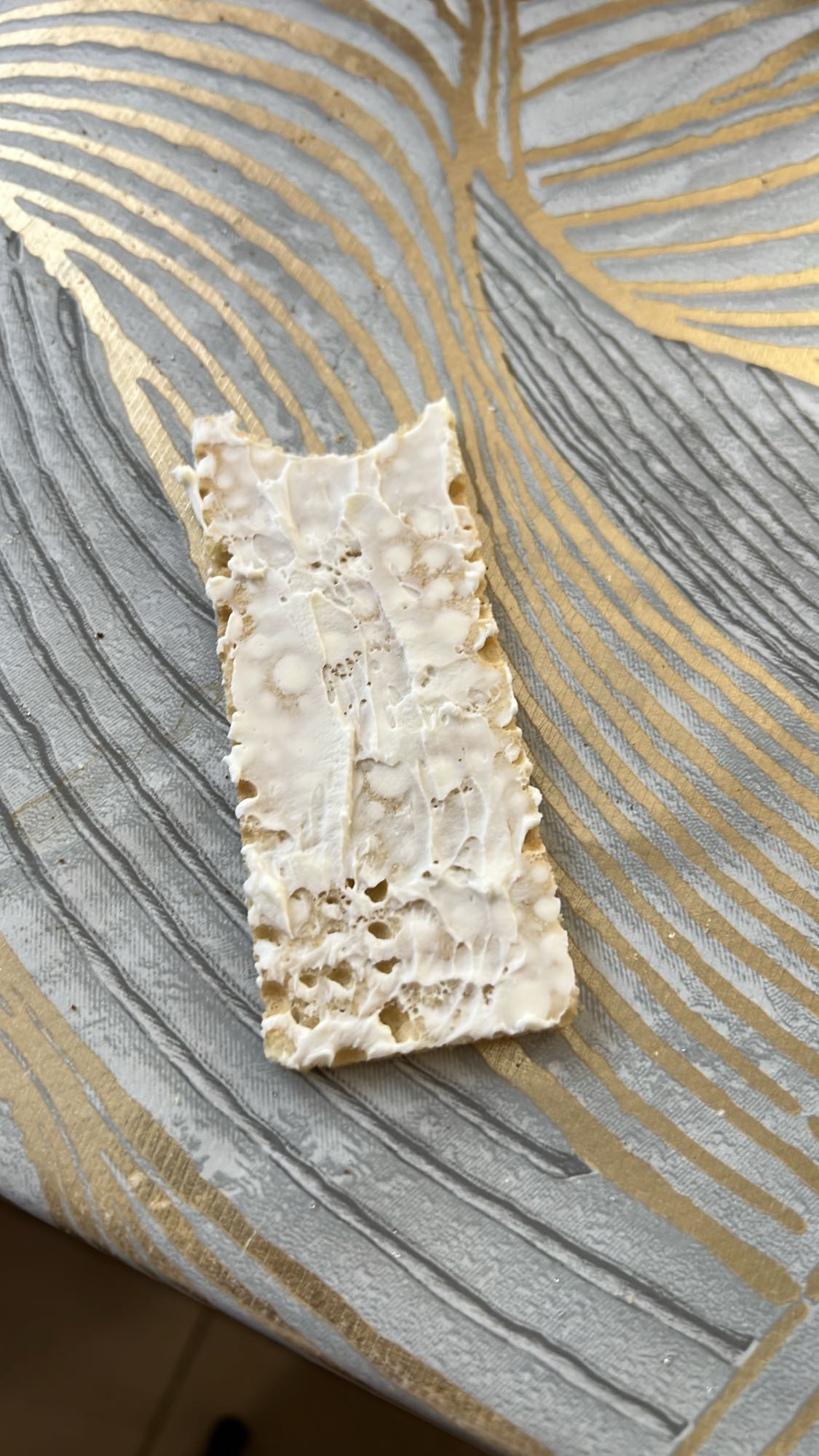 Хлебец с творожным сыром