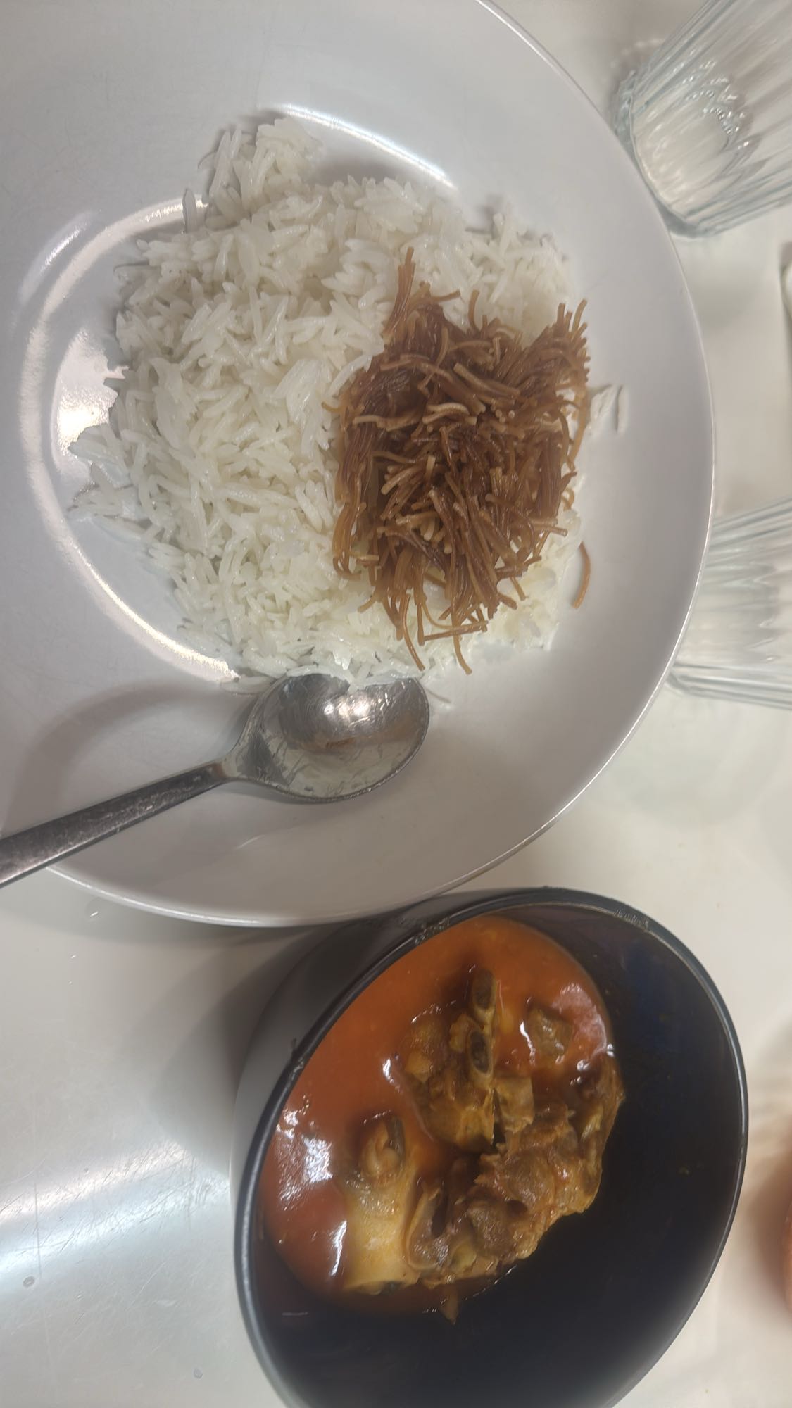 Ris, vermicelli & köttgryta