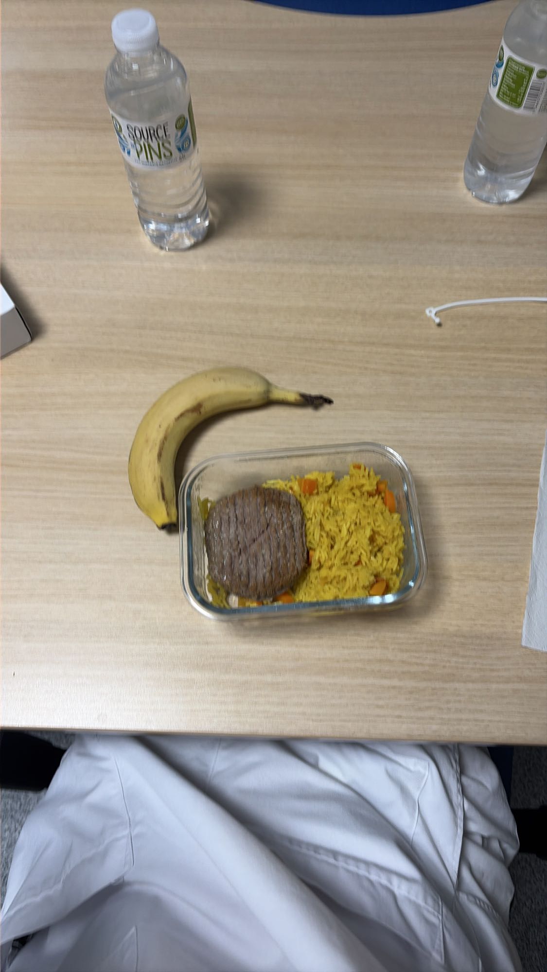 Riz, steak et banane