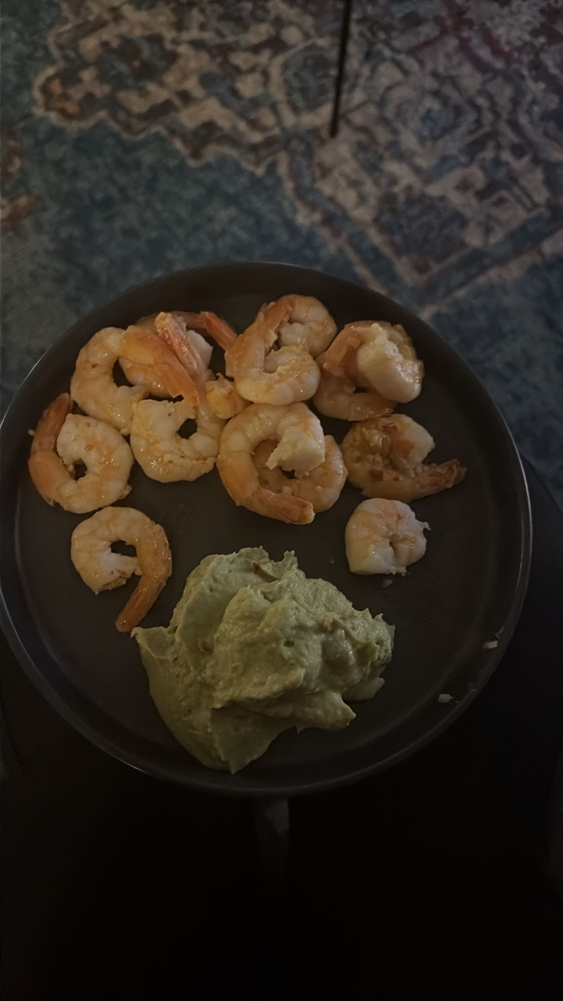 Krewetki z guacamole