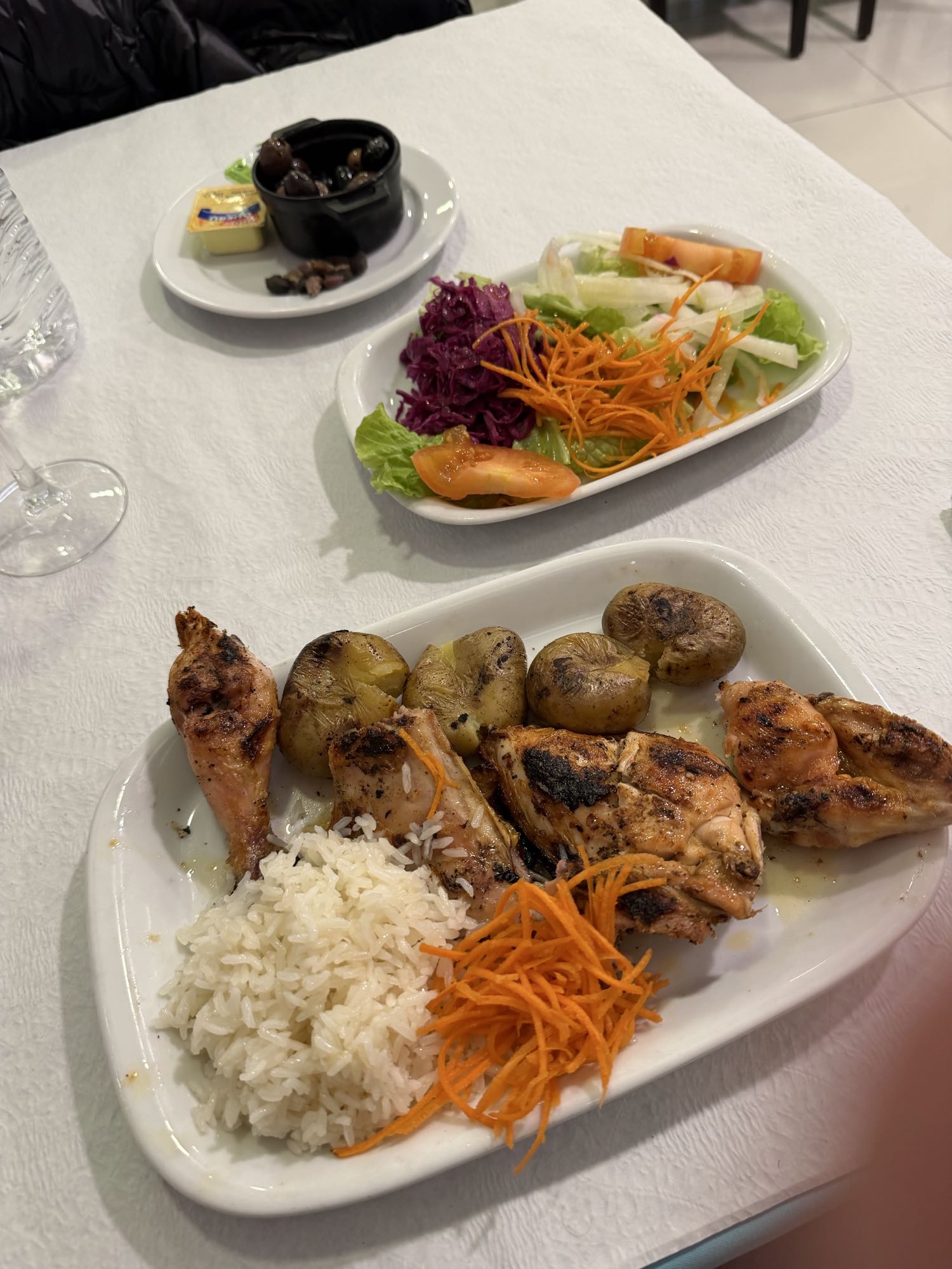 Izgara Tavuk ve Salata