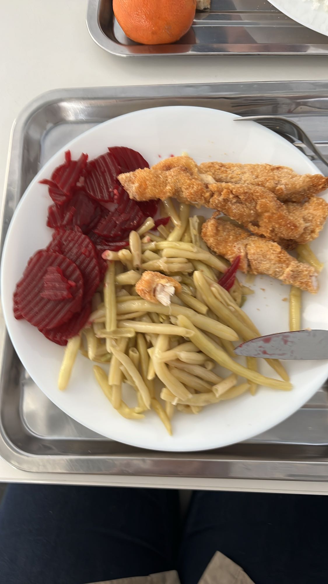 Chicken with beans & beets