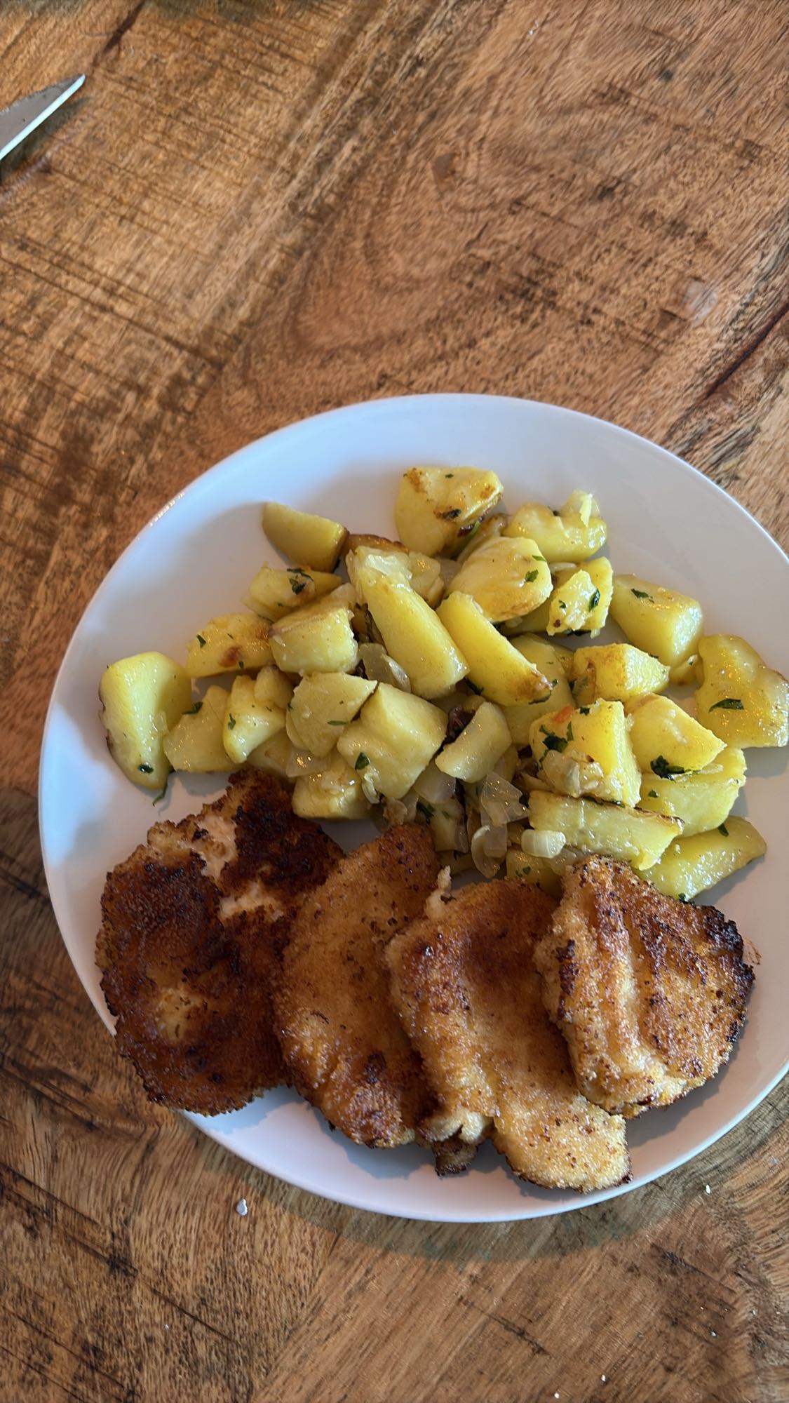 Schnitzel met aardappelen