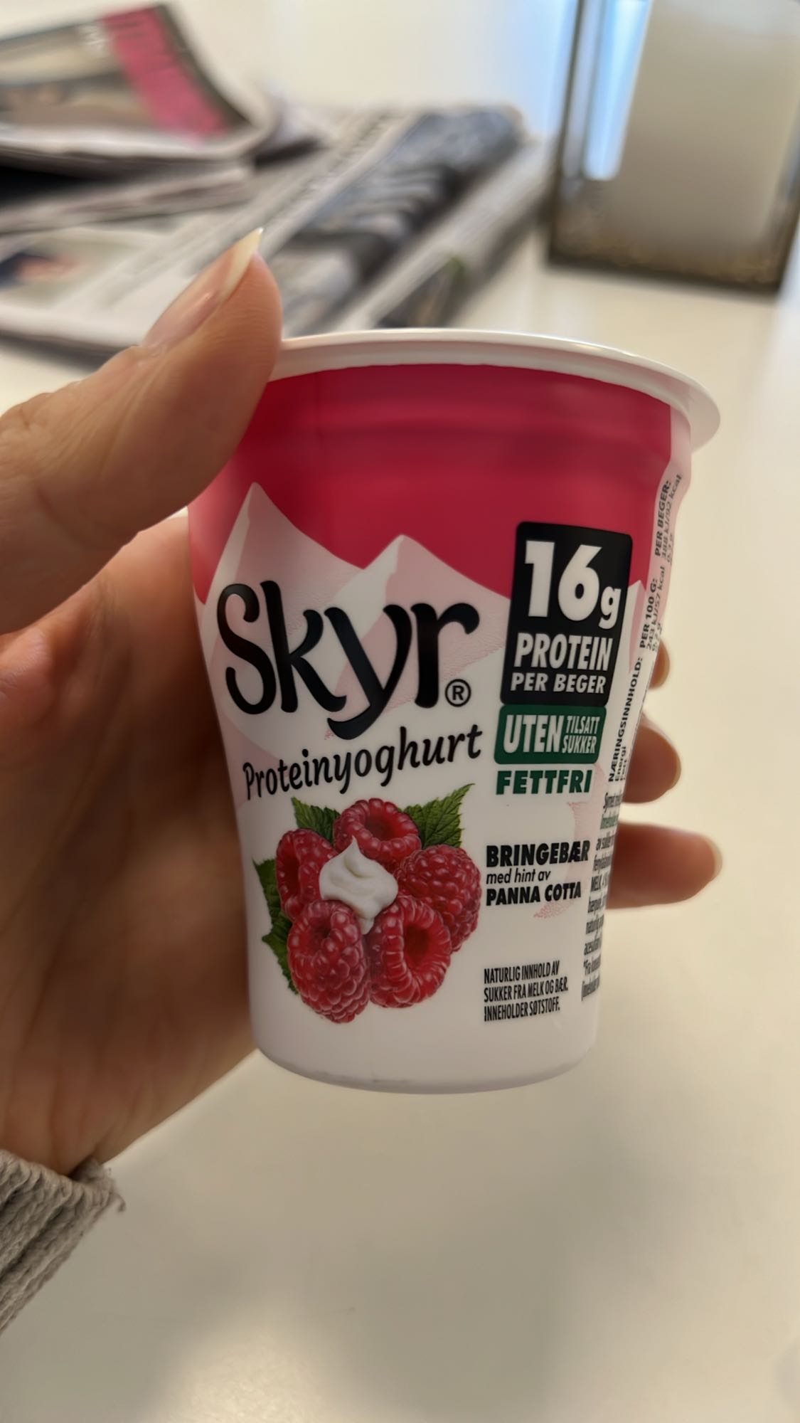 Skyr Raspberry Yogurt
