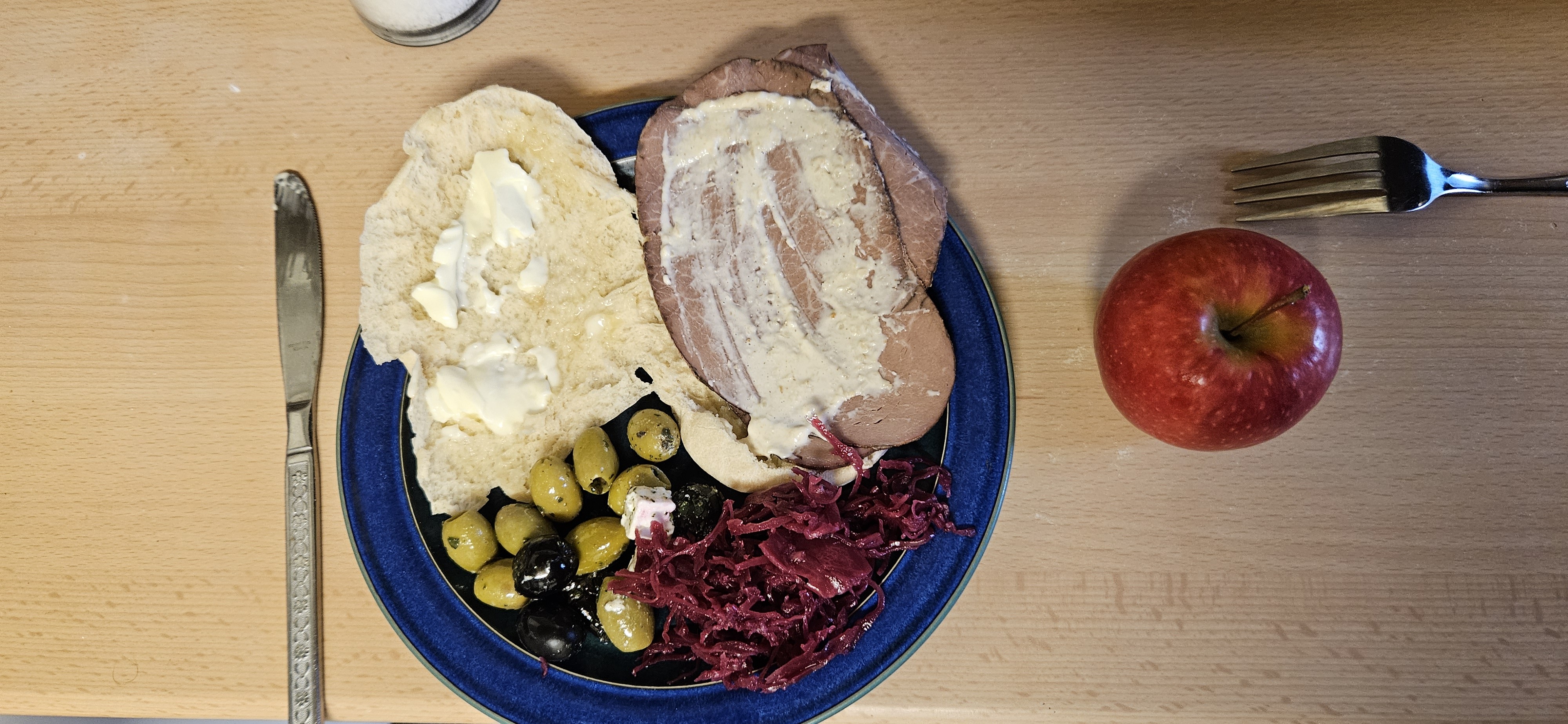 Bread, Meat & Apple Plate