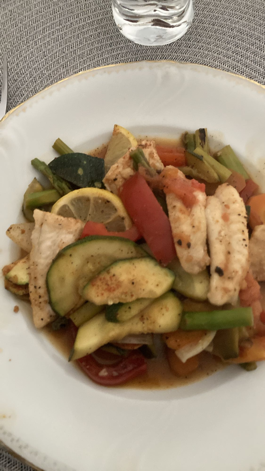 Kyckling med grönsaker