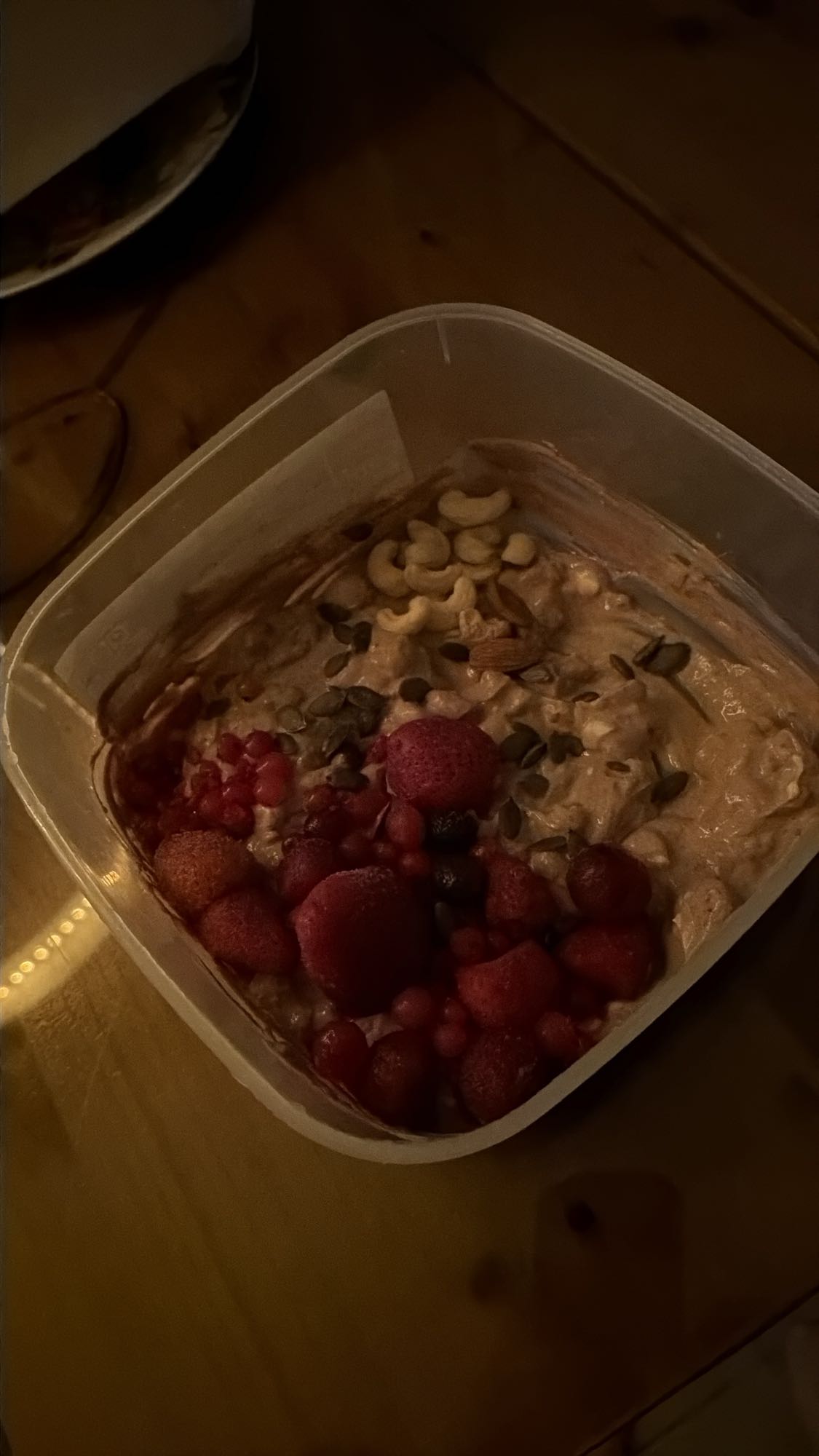 Mic dejun cu brânză cottage și iaurt grecesc