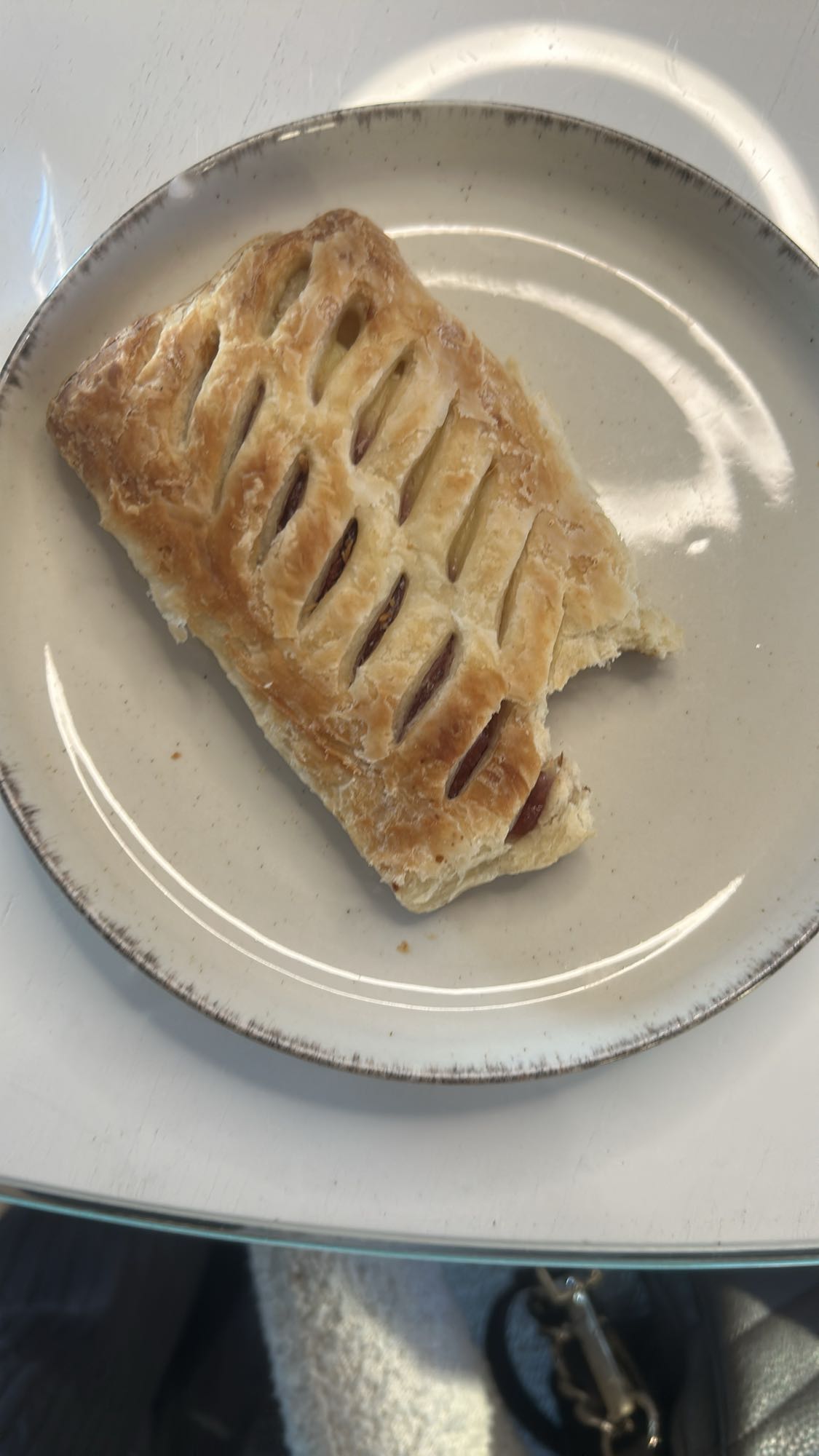 ciastko francuskie z nadzieniem