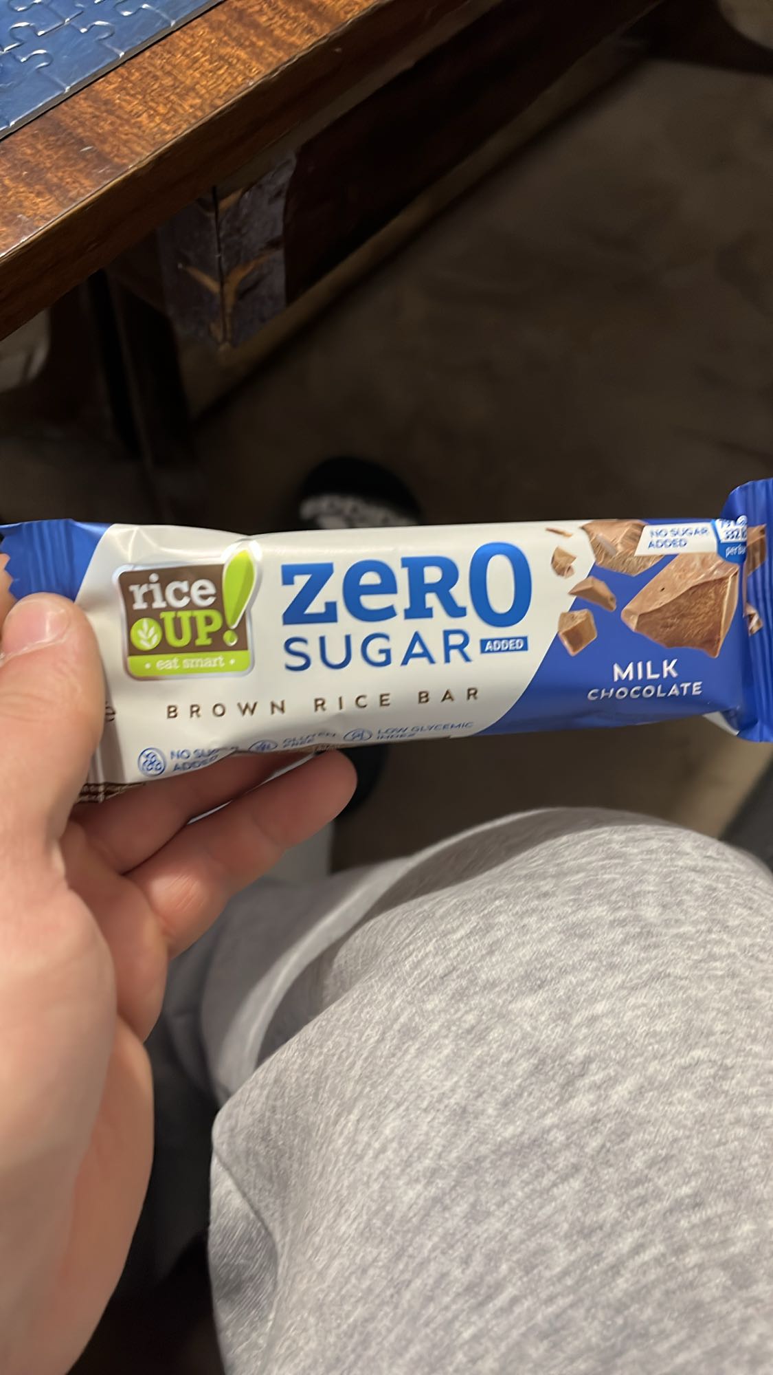 Бар с кафяв ориз и мляко