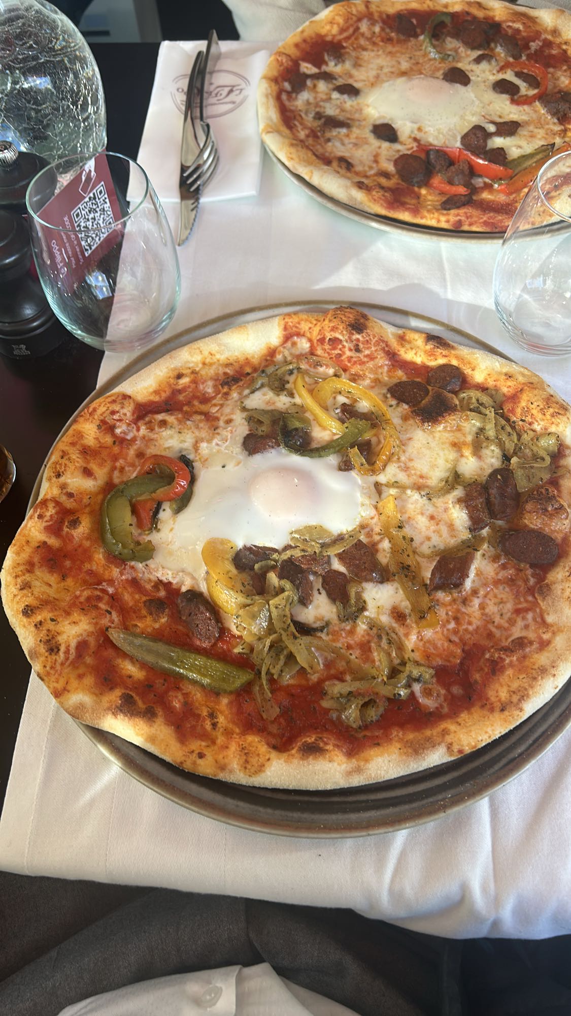 Pizza œuf et légumes