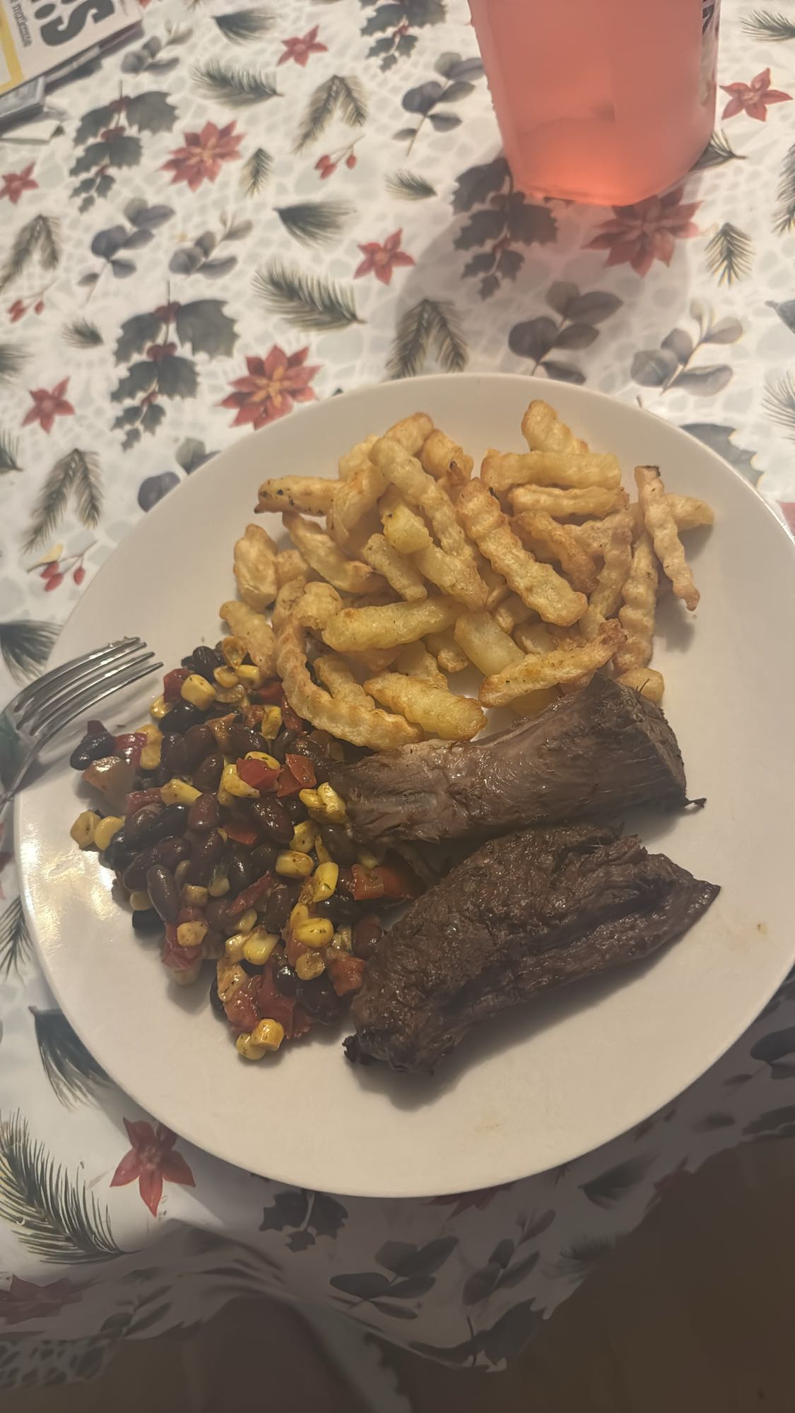 Biff med pommes & bönsallad