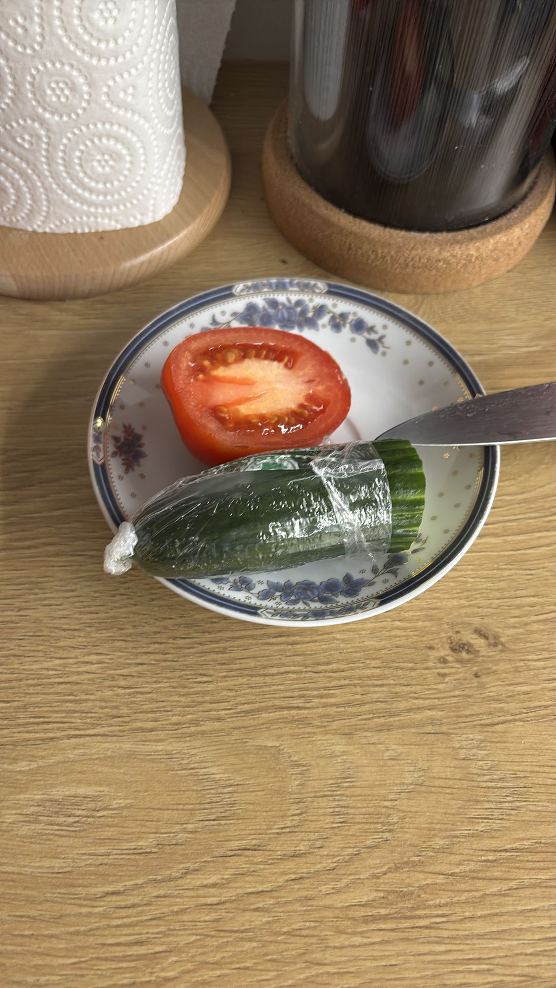 Tomato and cucumber plate