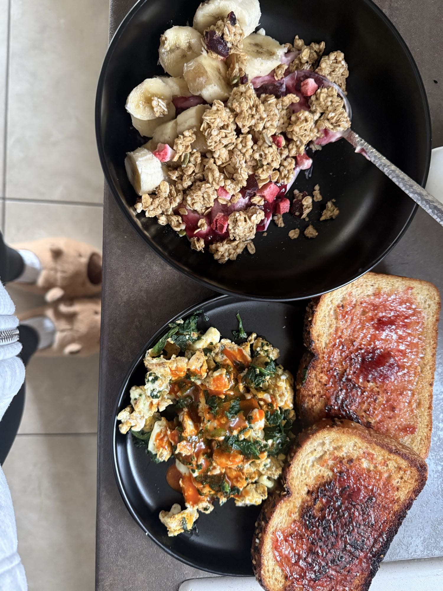 Granola Yogurt, Eggs & Toast