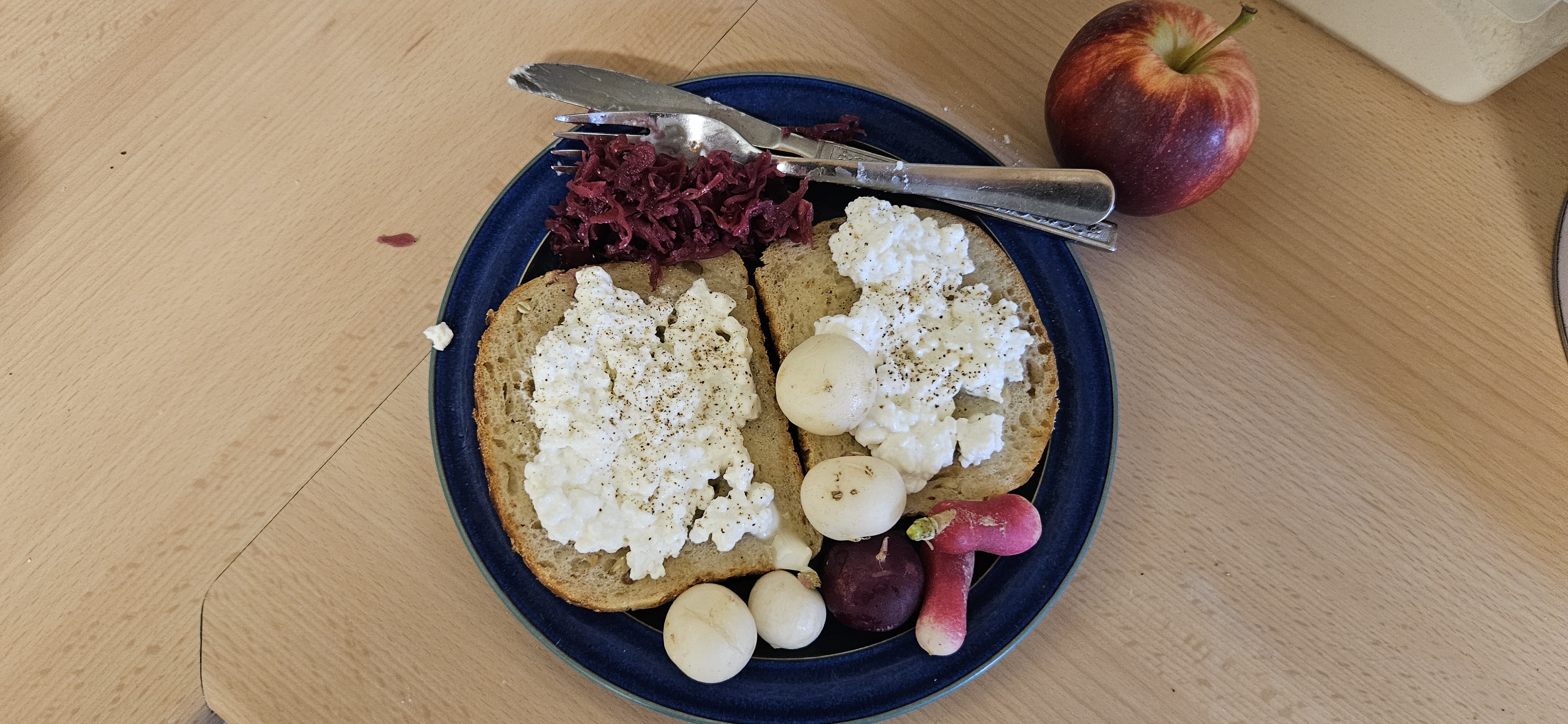 Cottage Cheese Veggie Plate