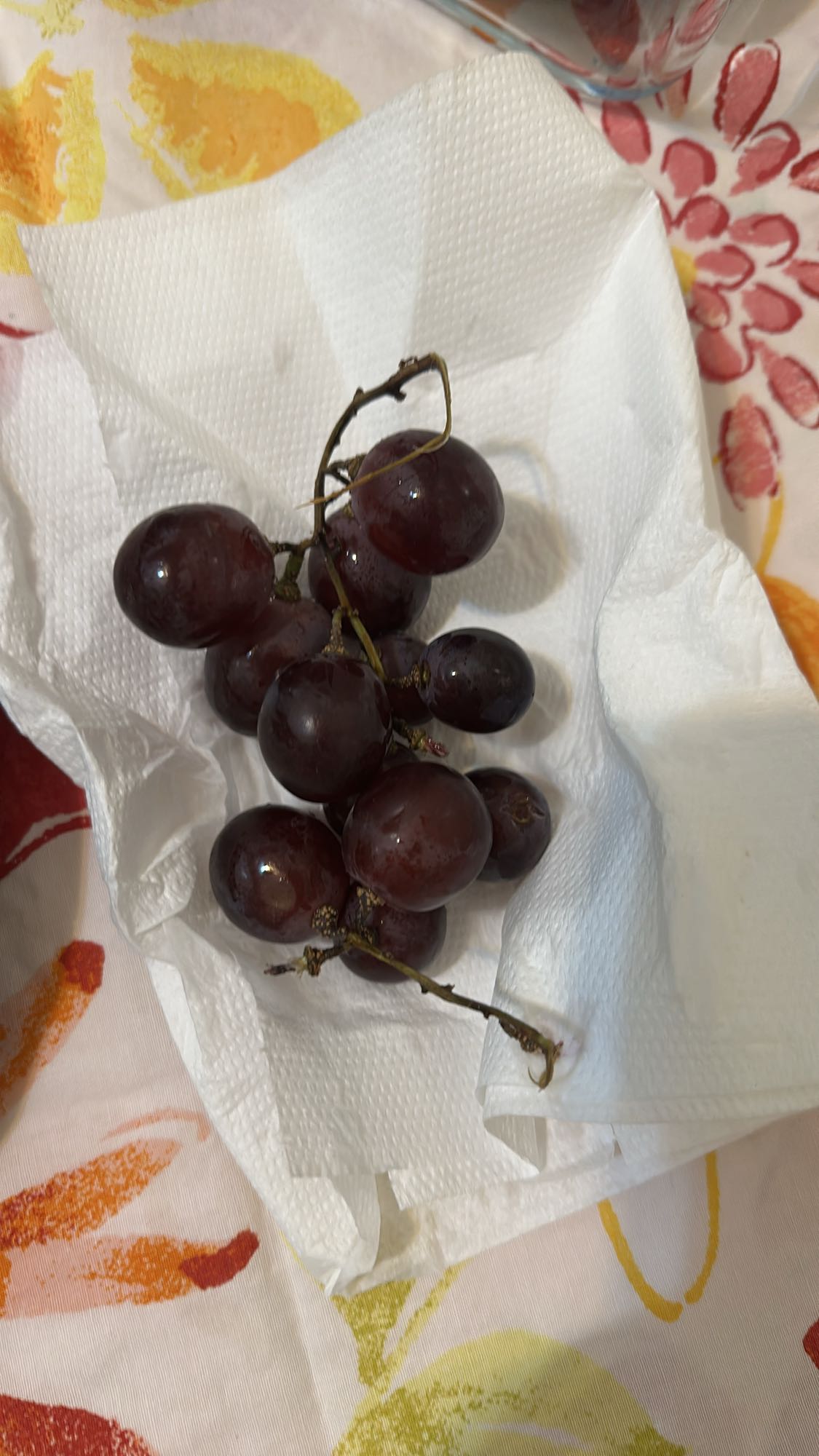 Red Grapes Snack