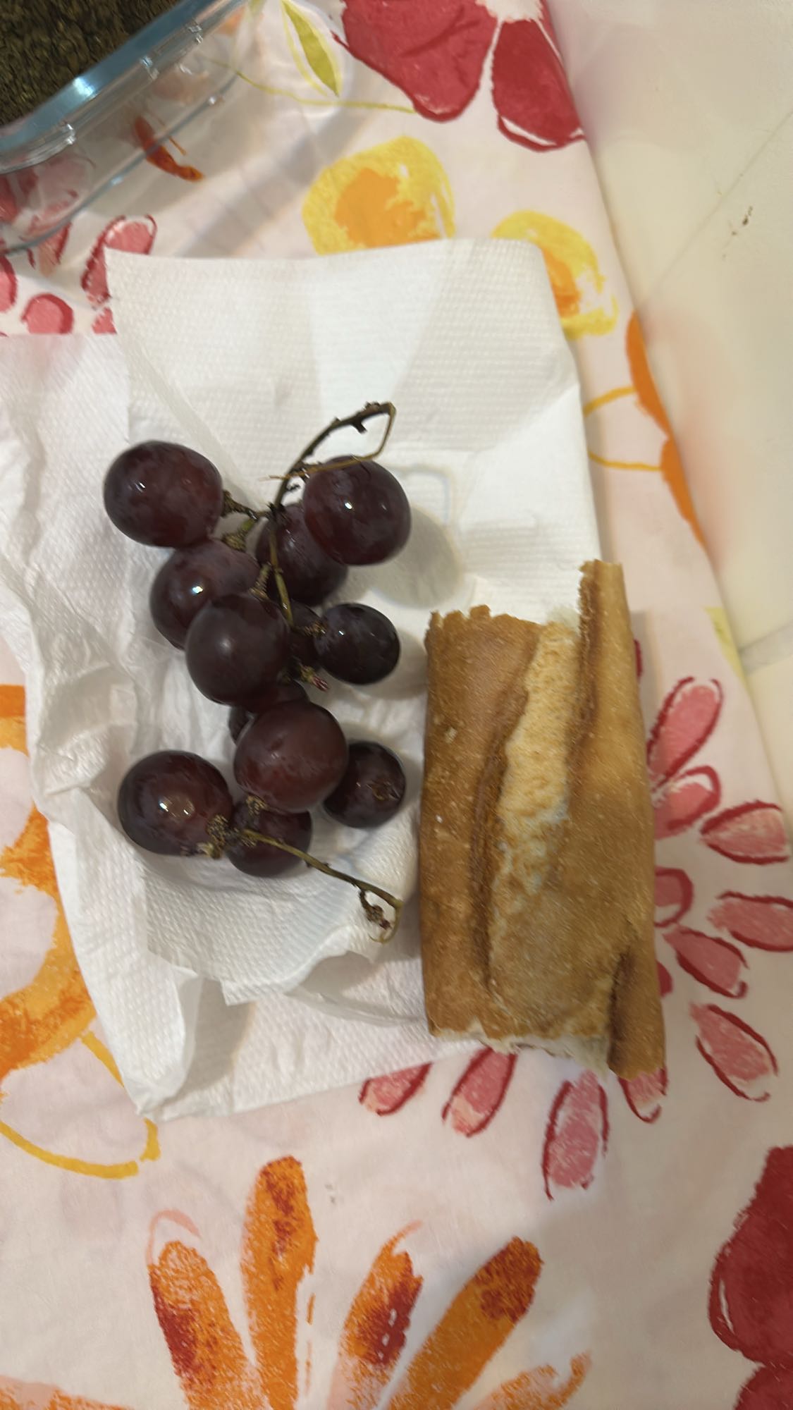 Grapes and bread snack