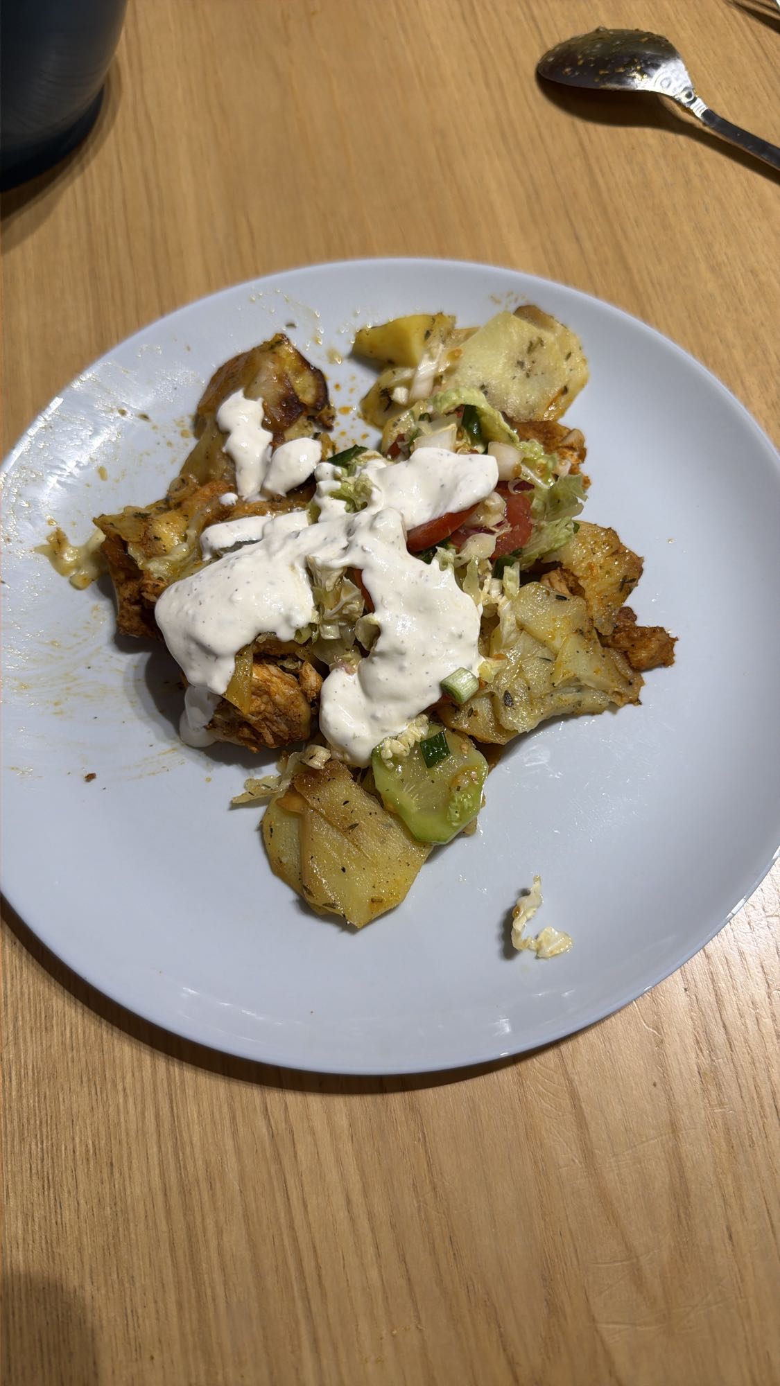 kurczak z warzywami i sosem