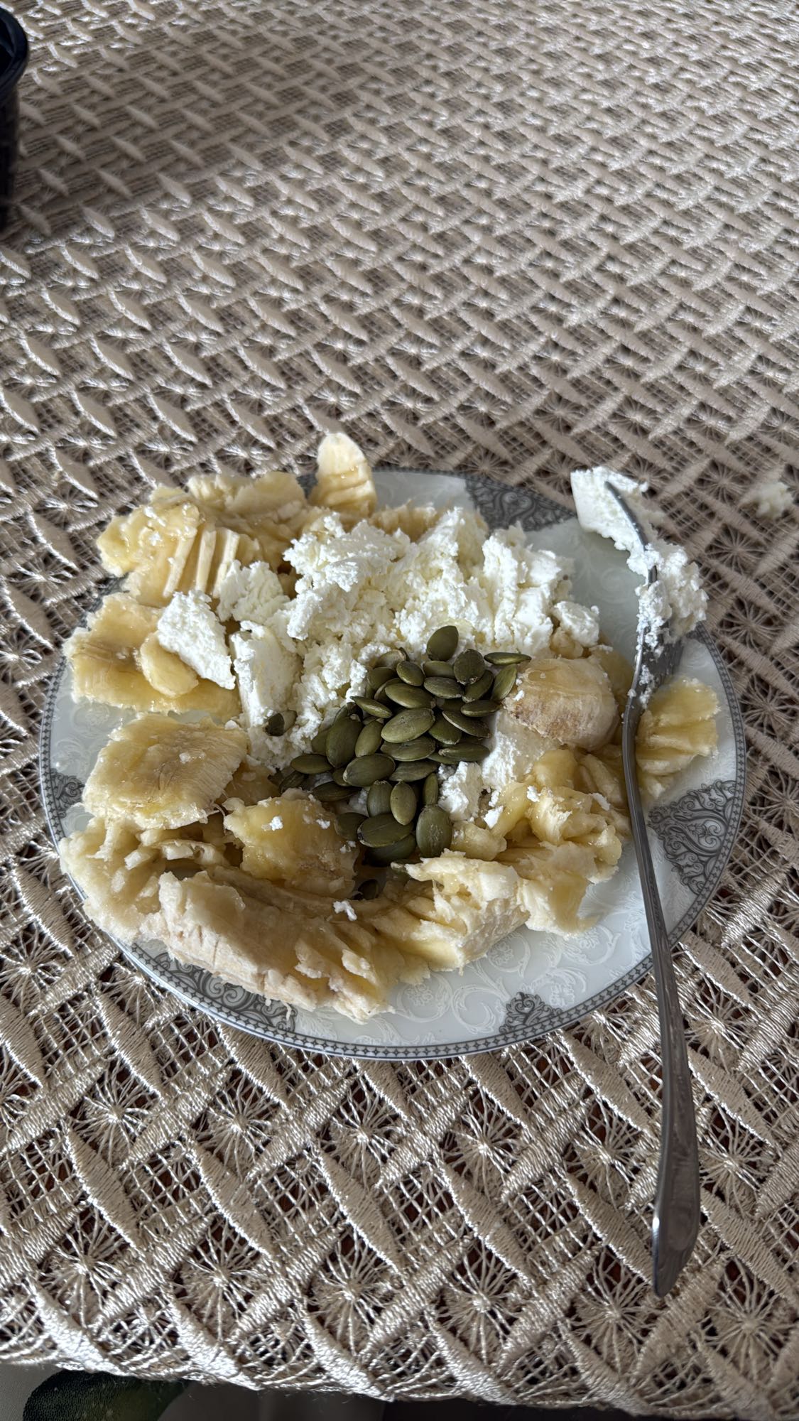 Banana cheese seed plate