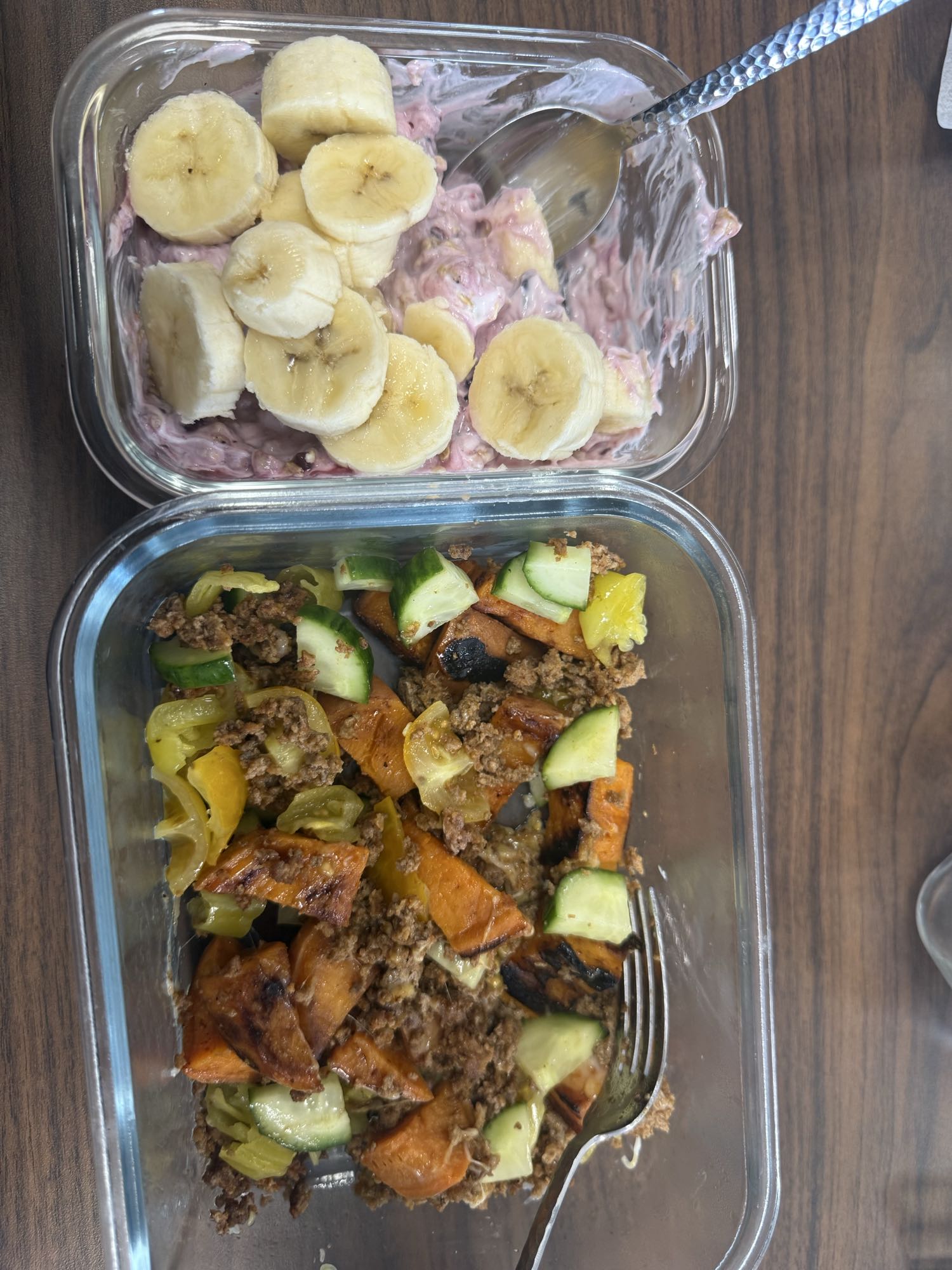 Banana Yogurt & Beef Veggie Bowl