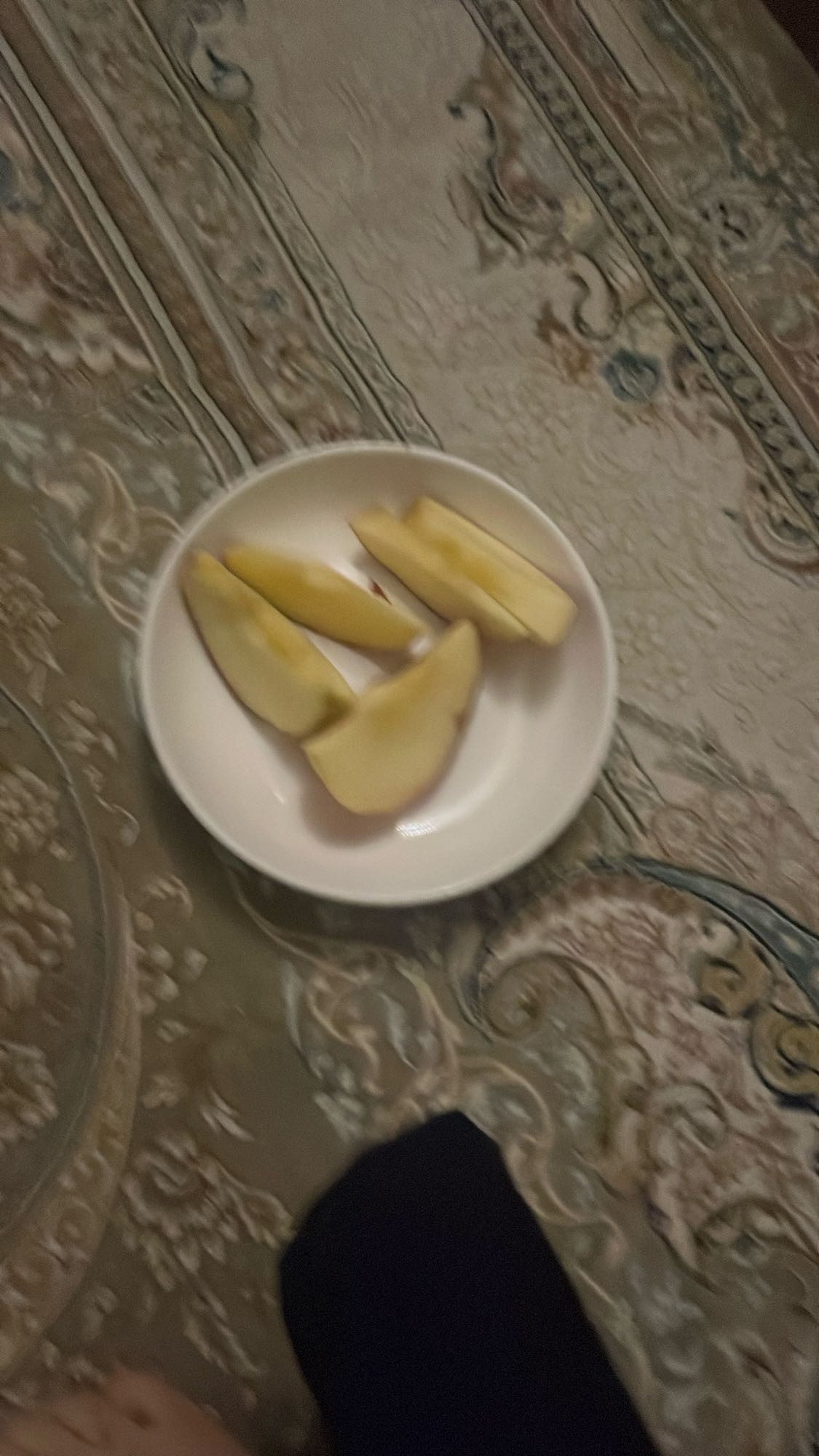 Apple slices