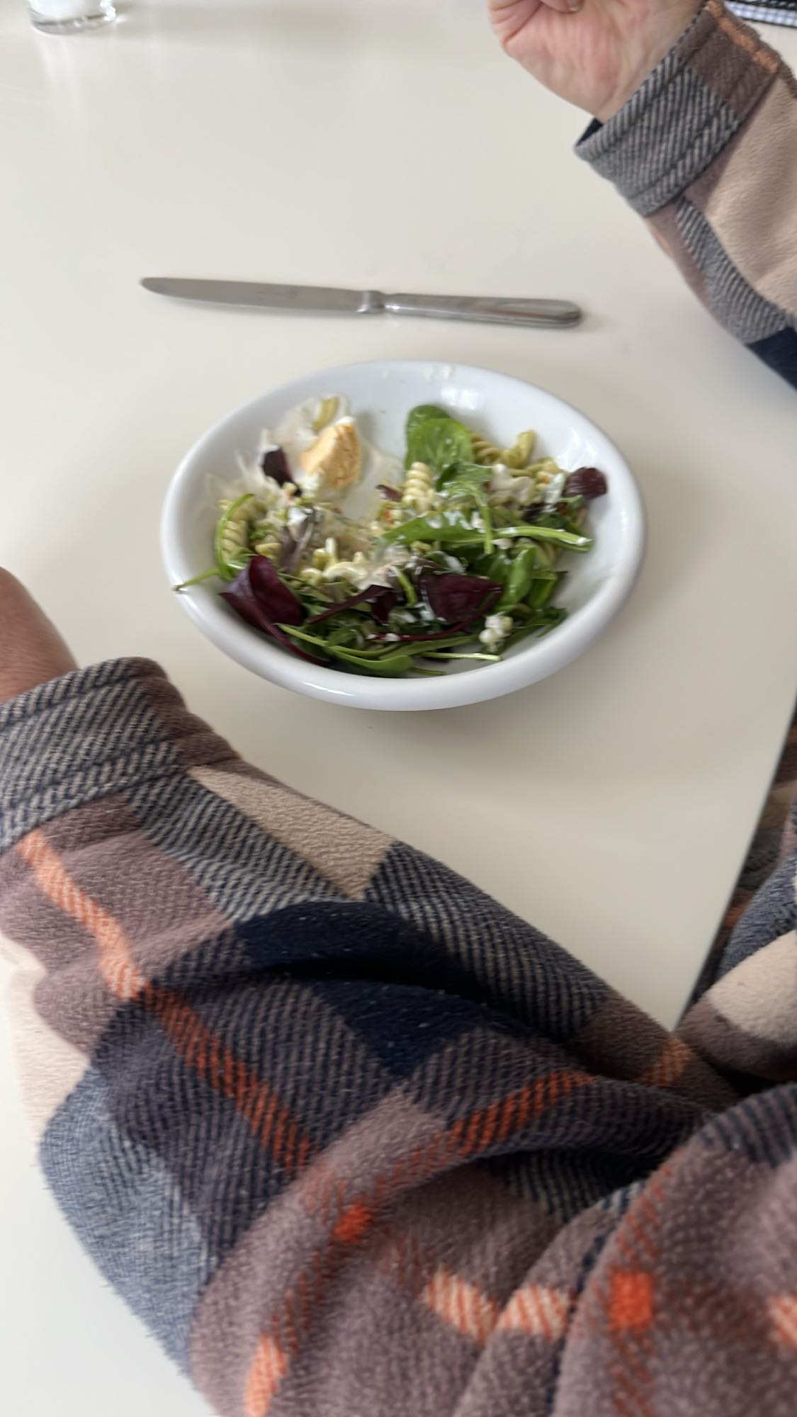 Pastasallad med ägg