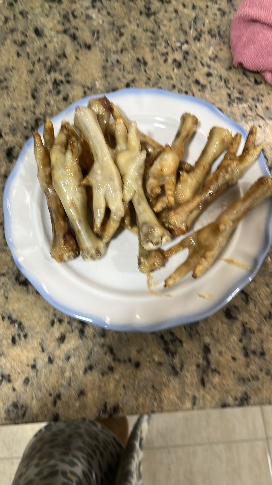 Patas de pollo cocidas