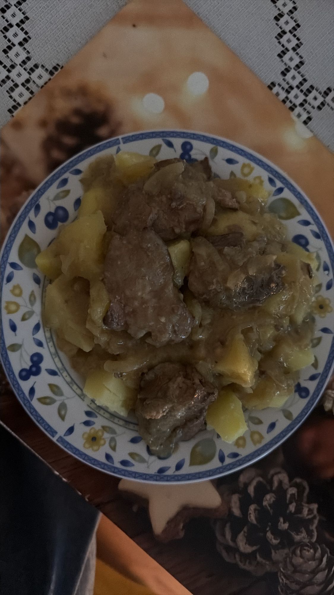 Gulasz z ziemniakami