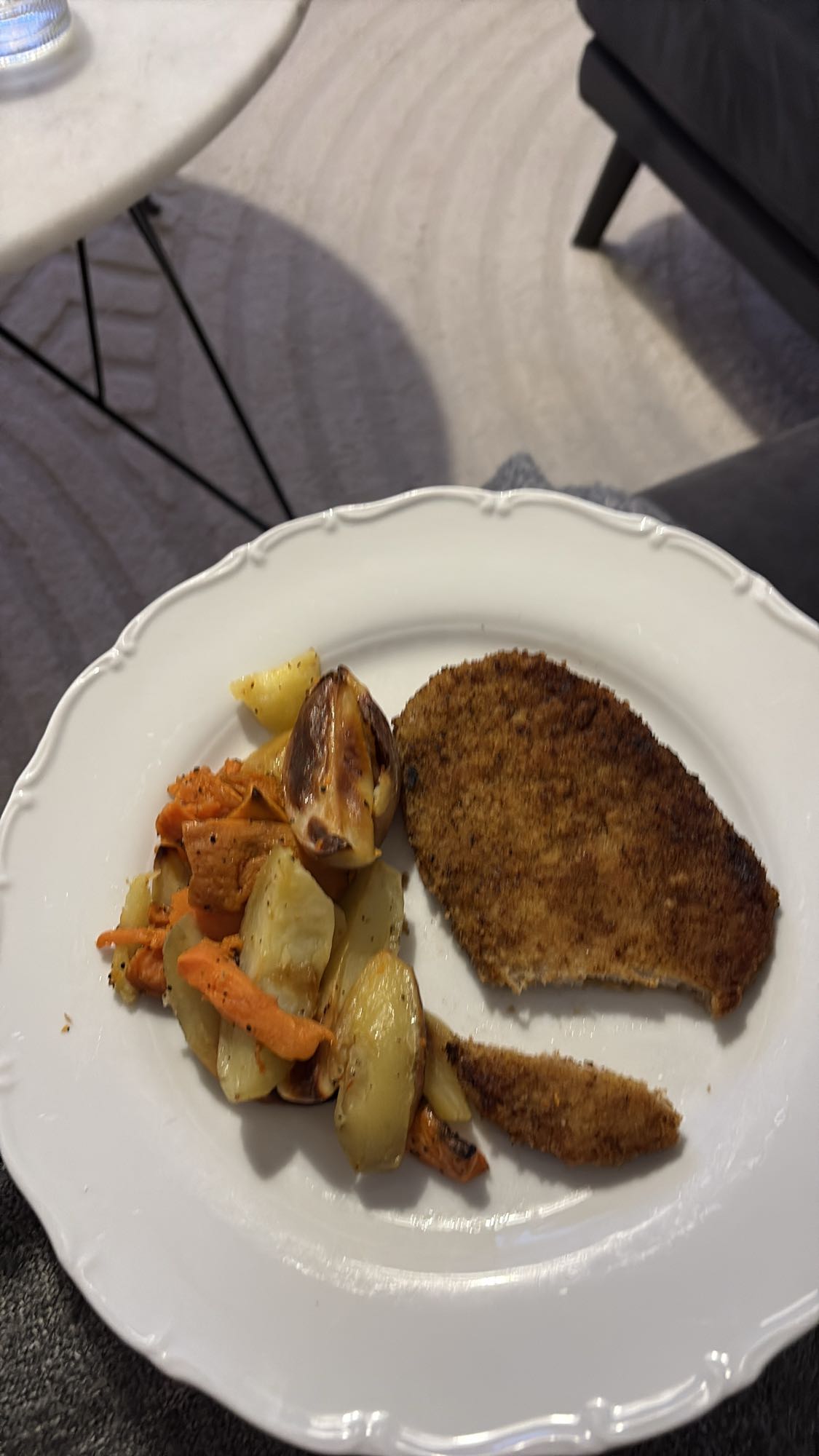 Panerad schnitzel med rotfrukter