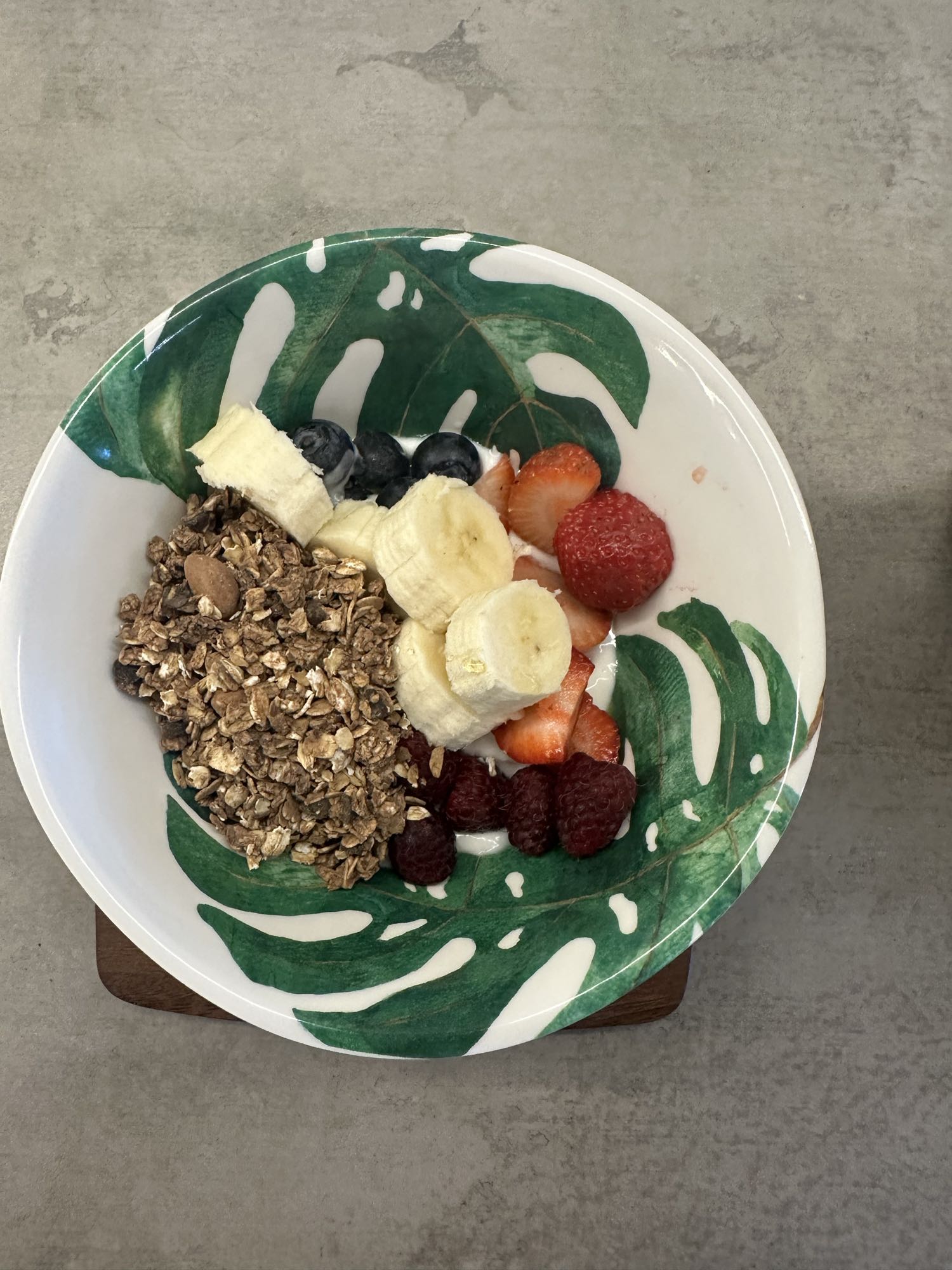 Tazón de yogur con frutas