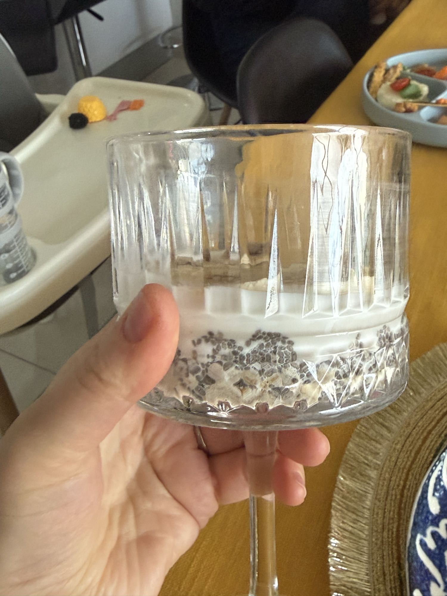 Чіа-пудинг з вівсянкою