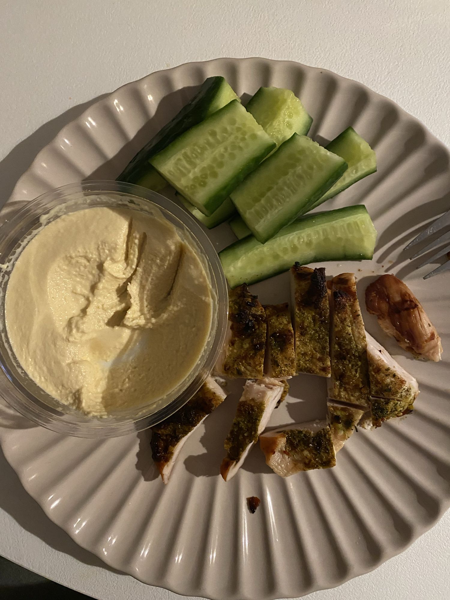 Chicken Hummus Plate