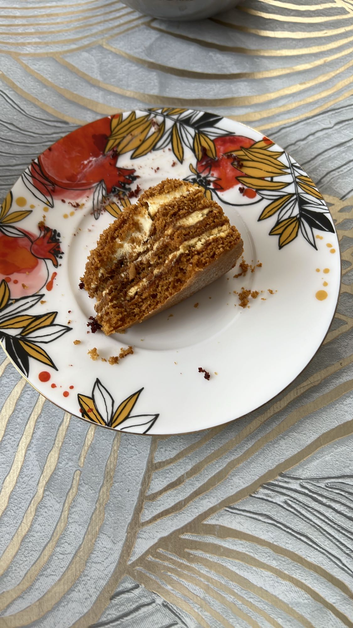 медовик кусочек