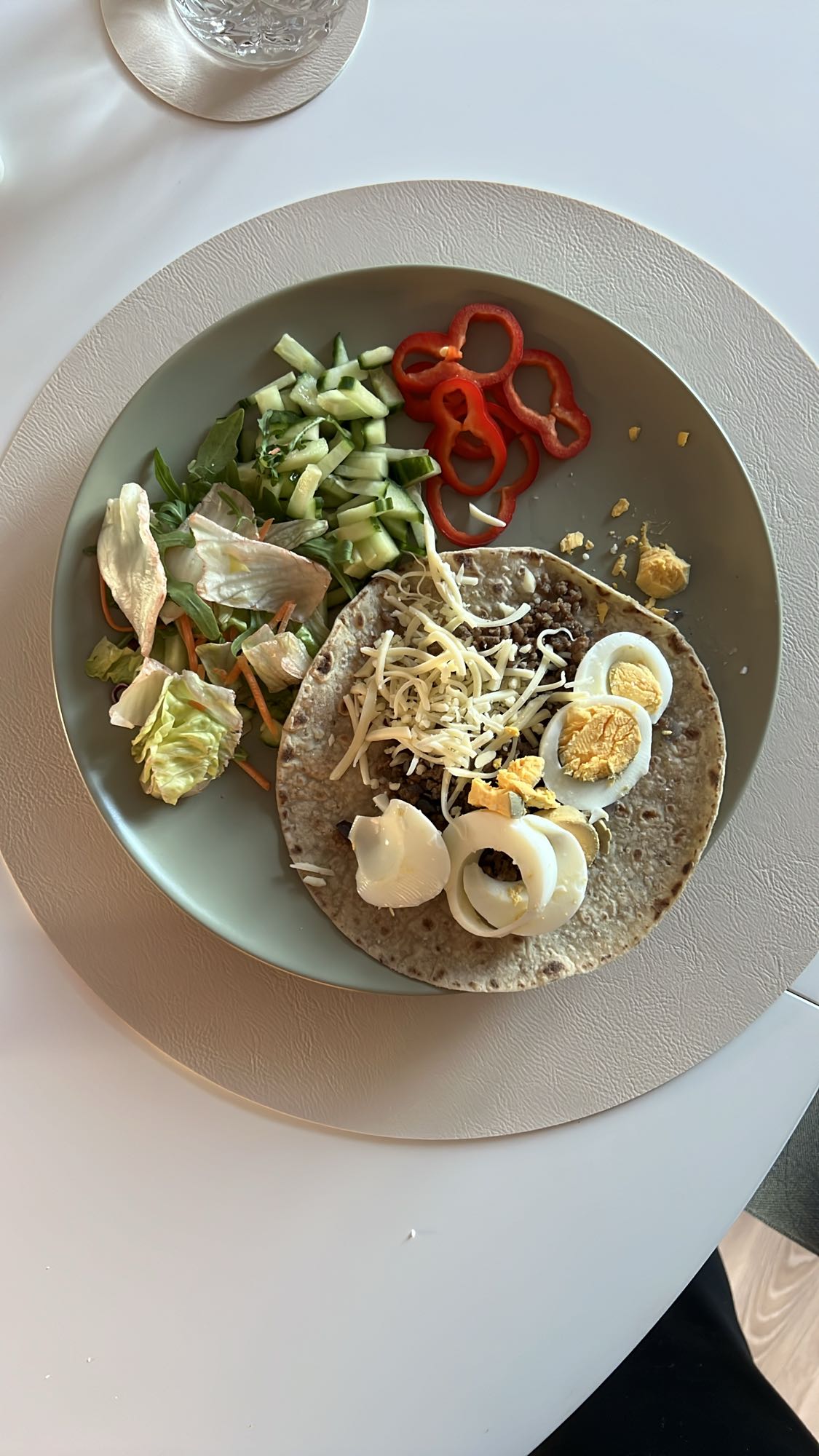 Egg Wrap with Salad