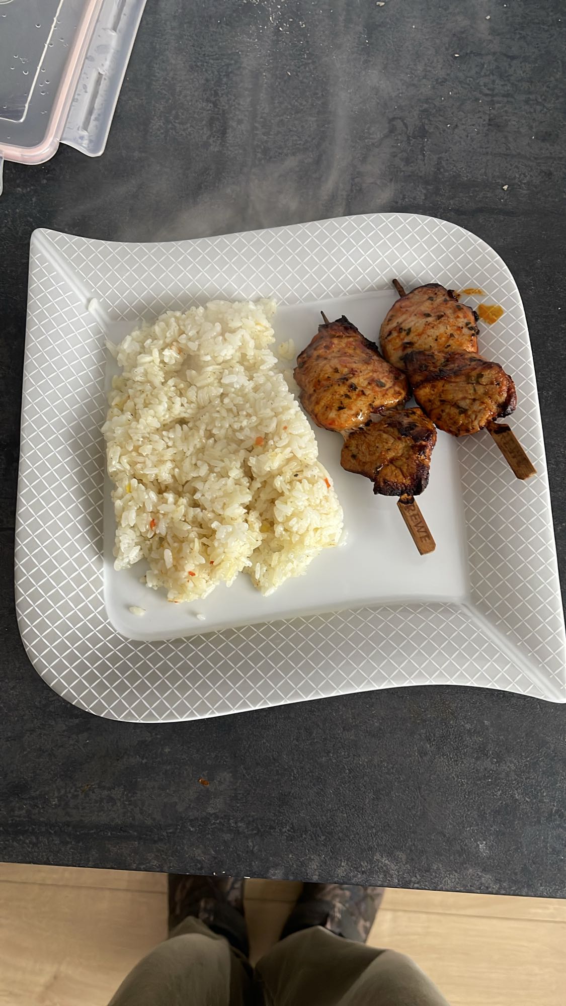 Brochettes et riz