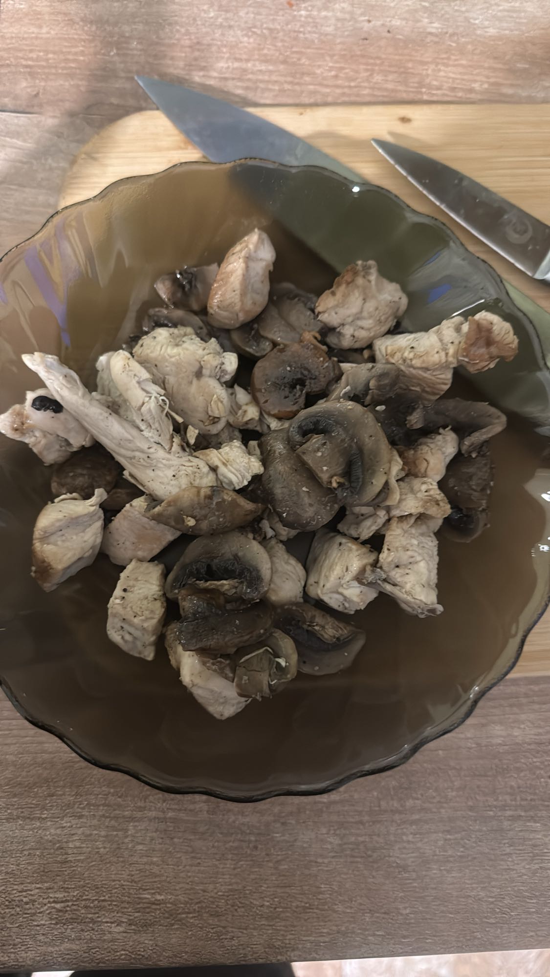 Курица с грибами