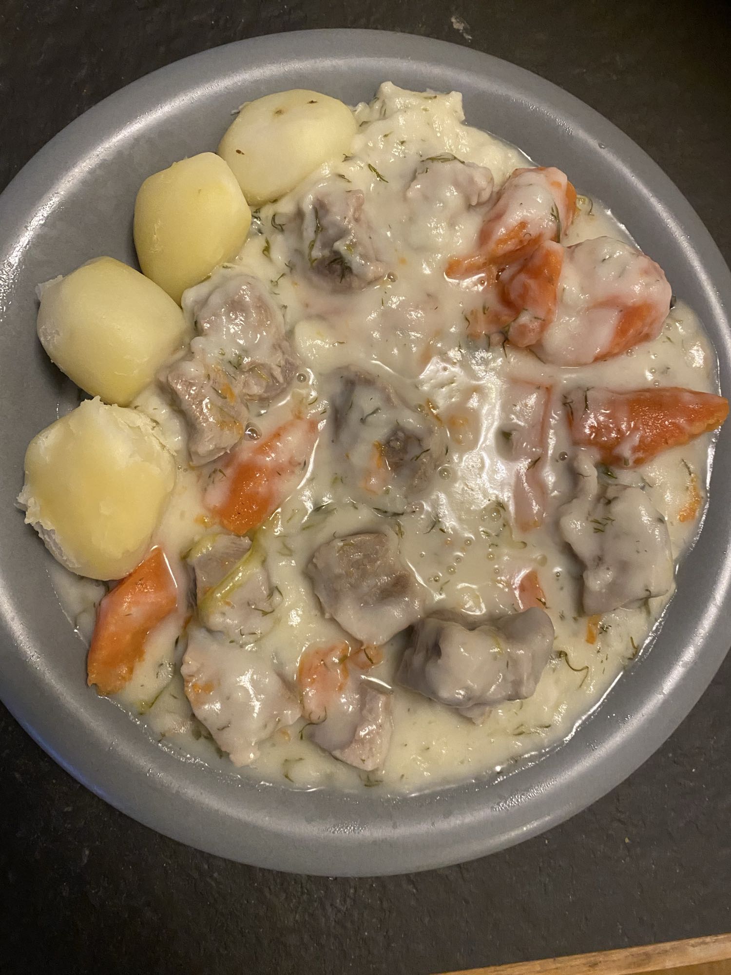 Dillkött med potatis