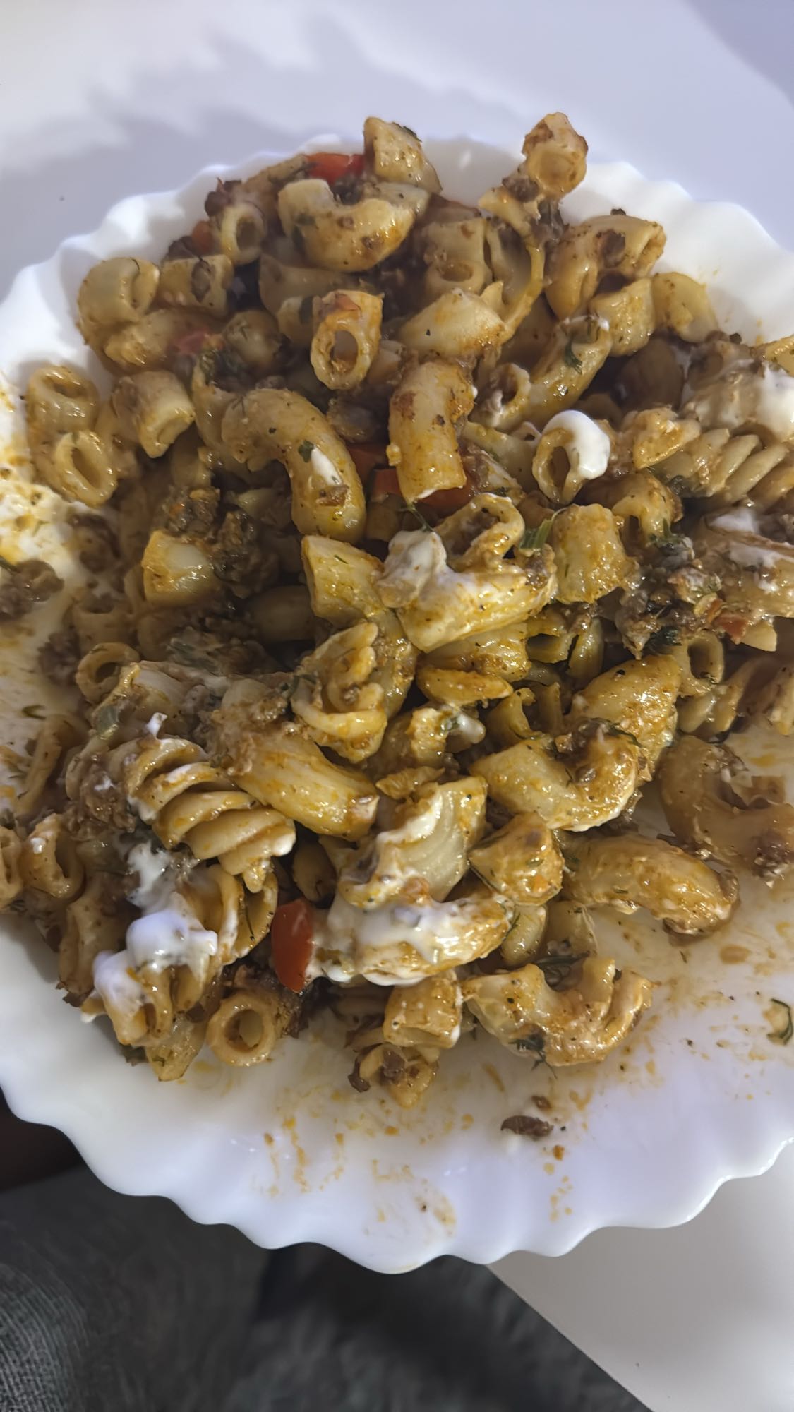 Kjøttdeigspasta med saus