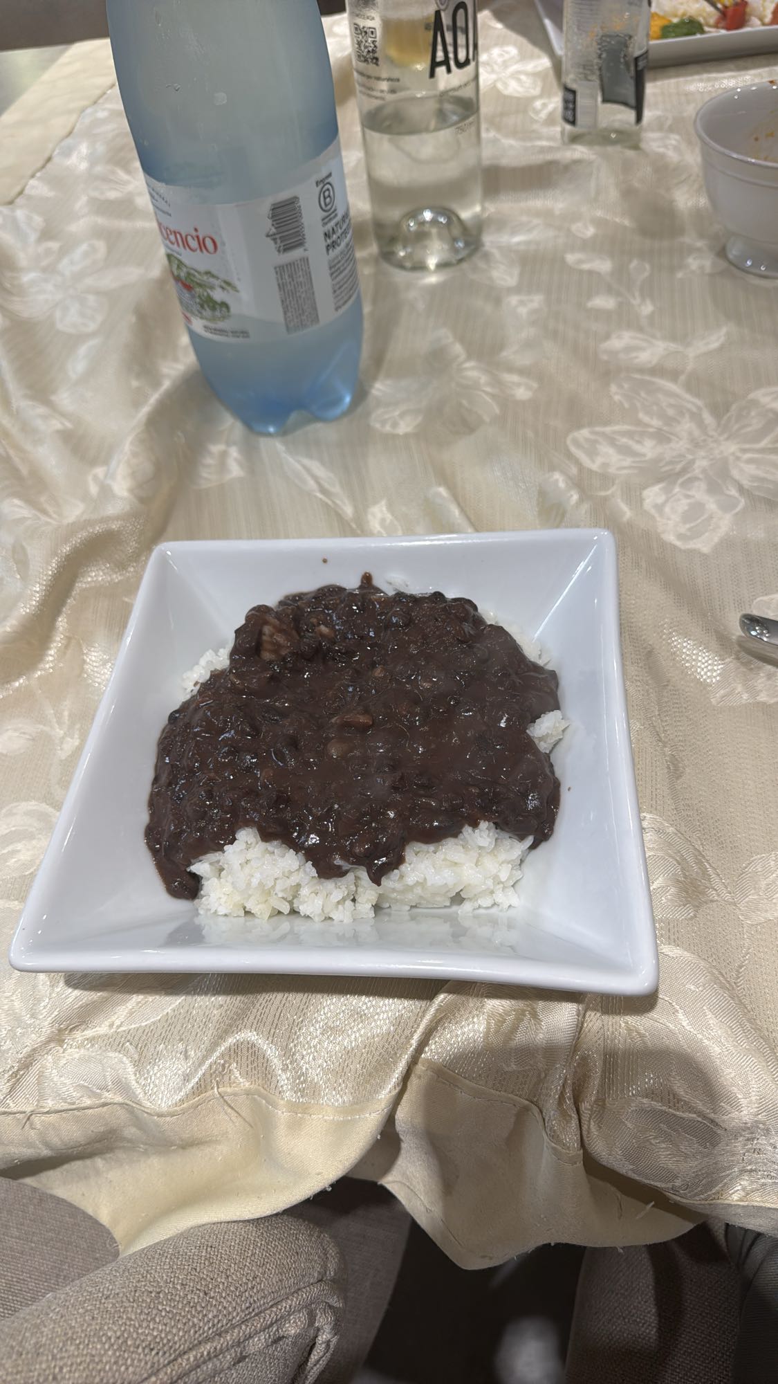 arroz con frijoles negros