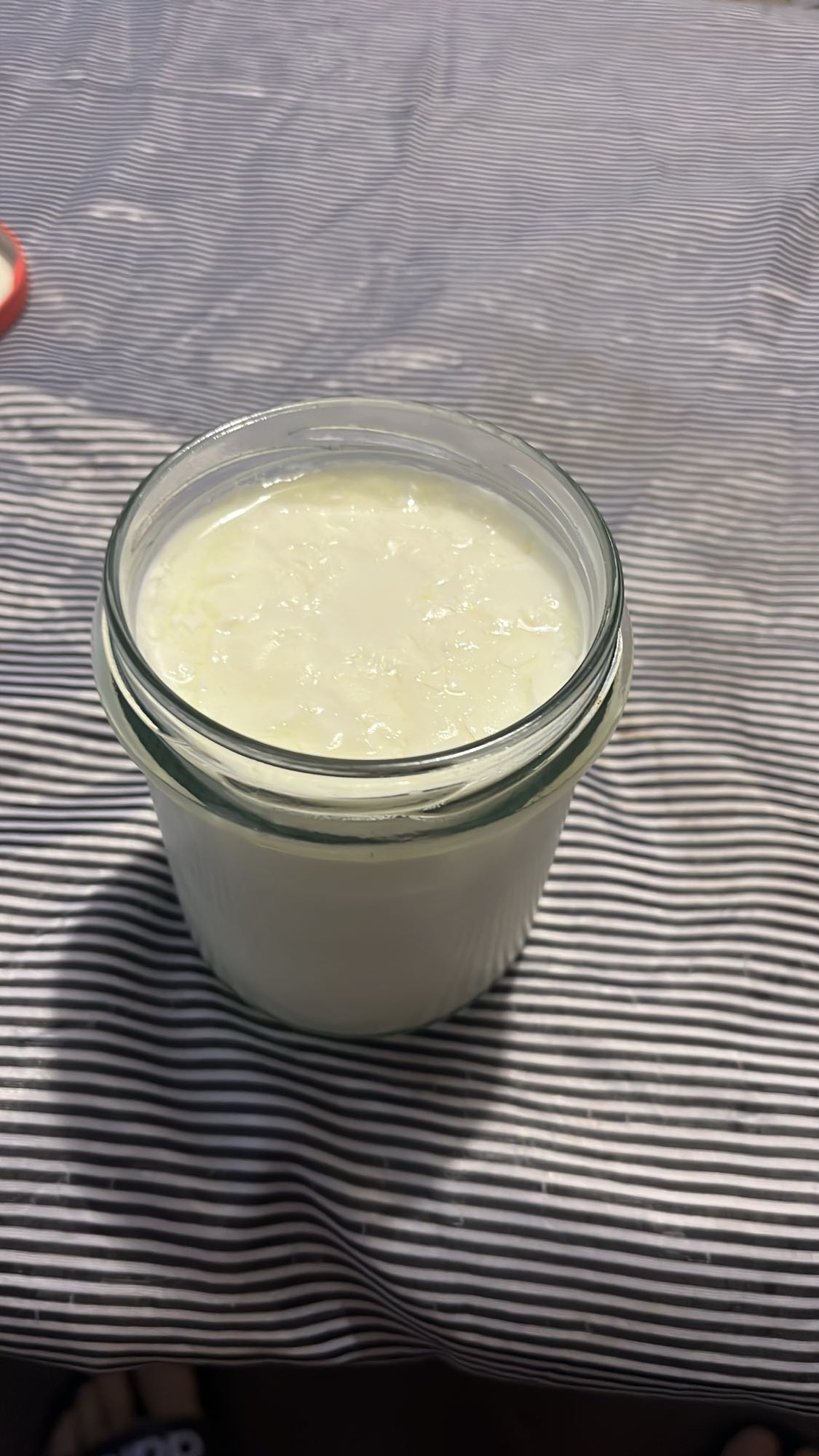 домашно кисело мляко