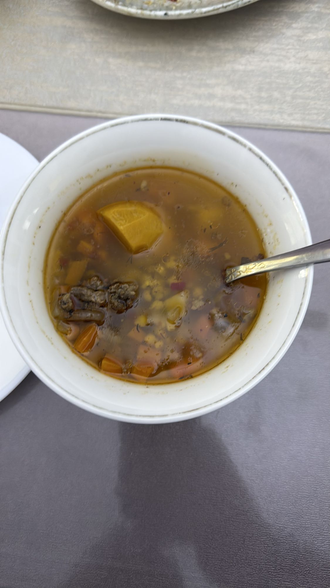 овощной суп с говядиной