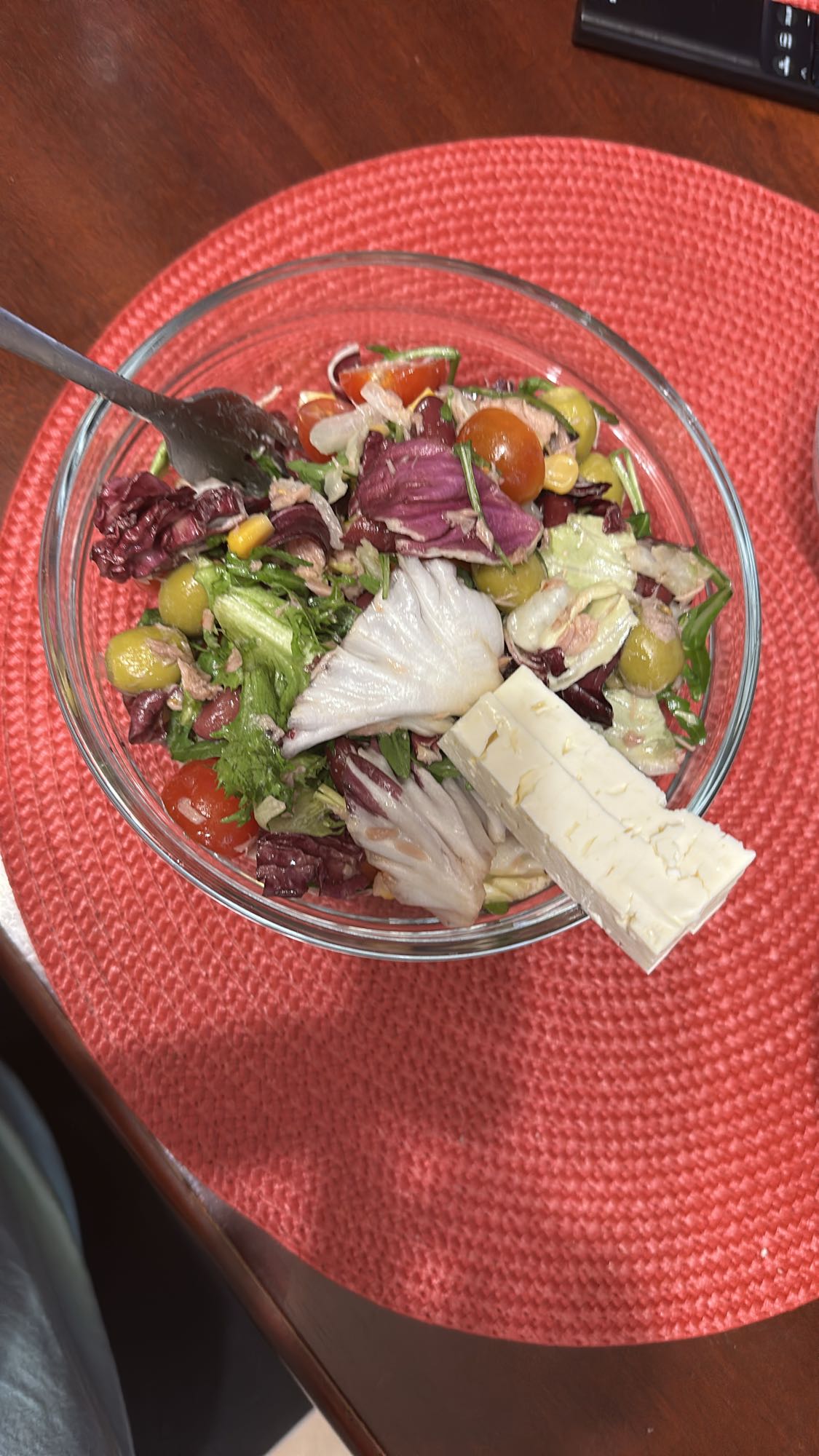 Salată cu brânză feta