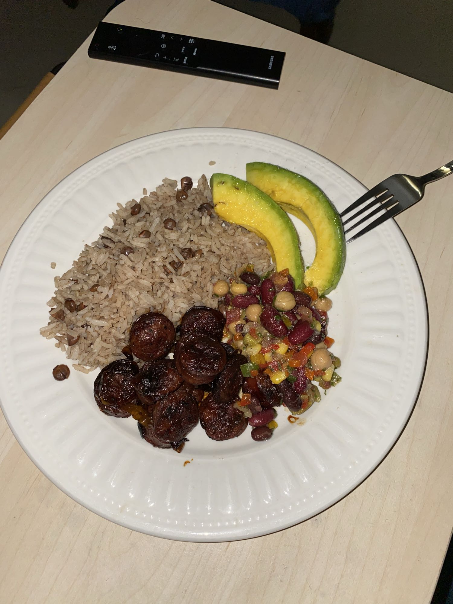 Arroz con frijoles y chorizo