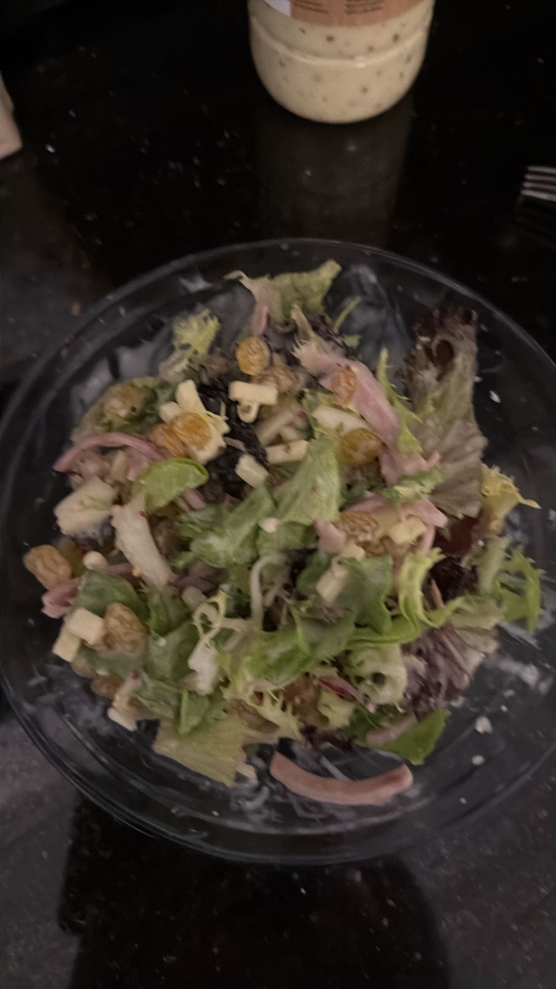 Gemischter Salat mit Dressing