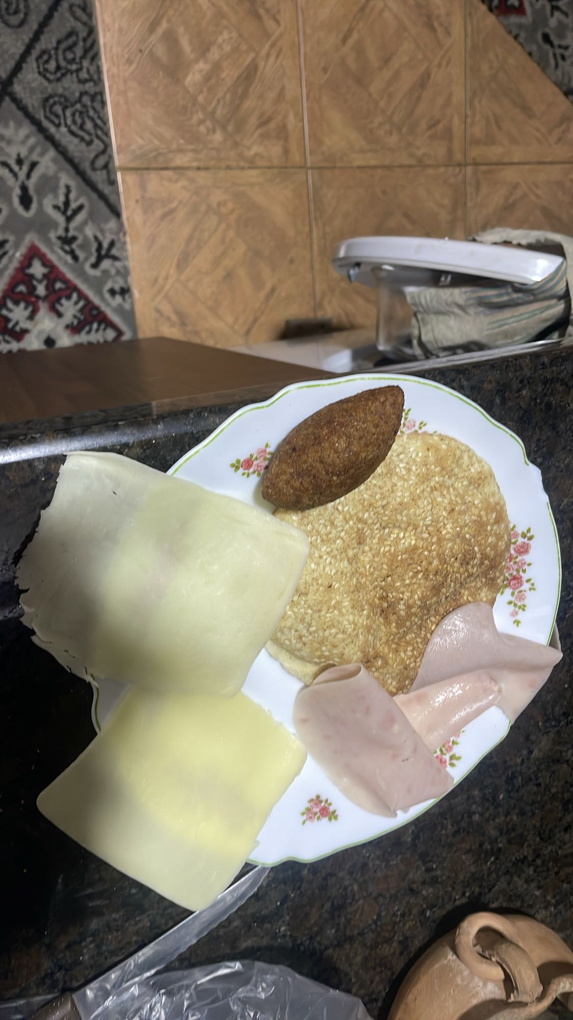 Cheese, cold cuts, bread, kibbeh