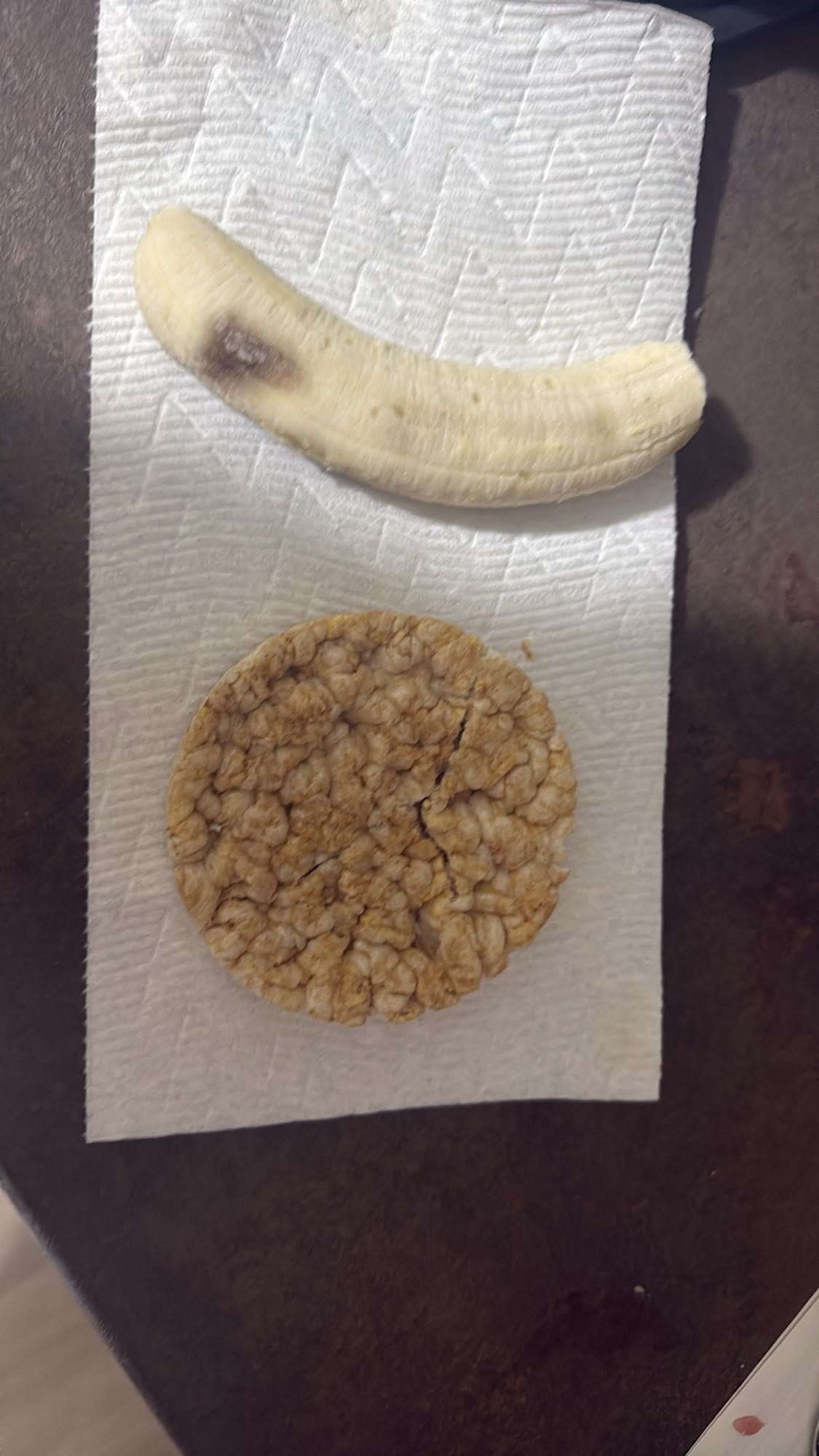 Banana and rice cake snack